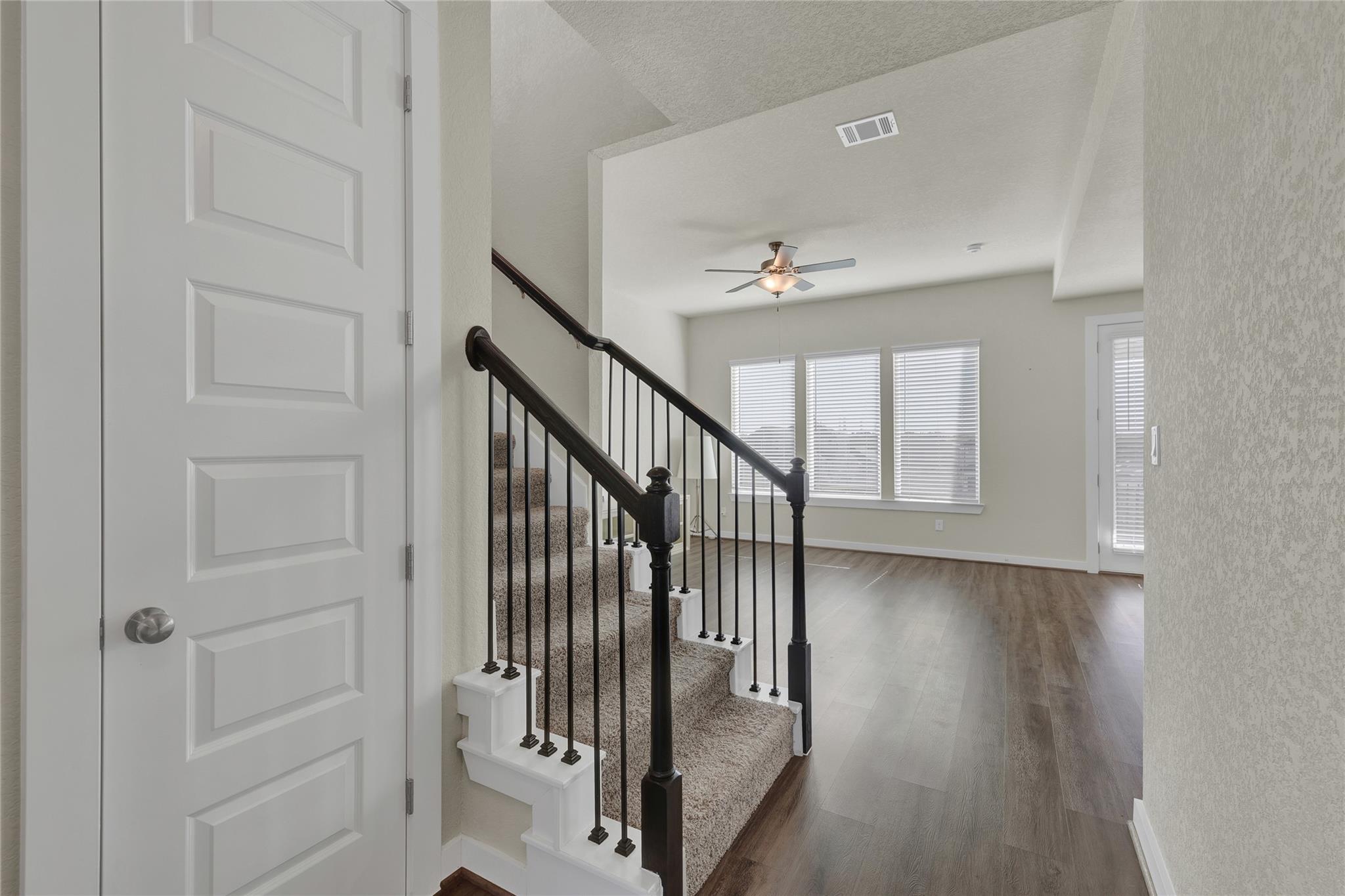 15418 Ivory HLS — photo 4