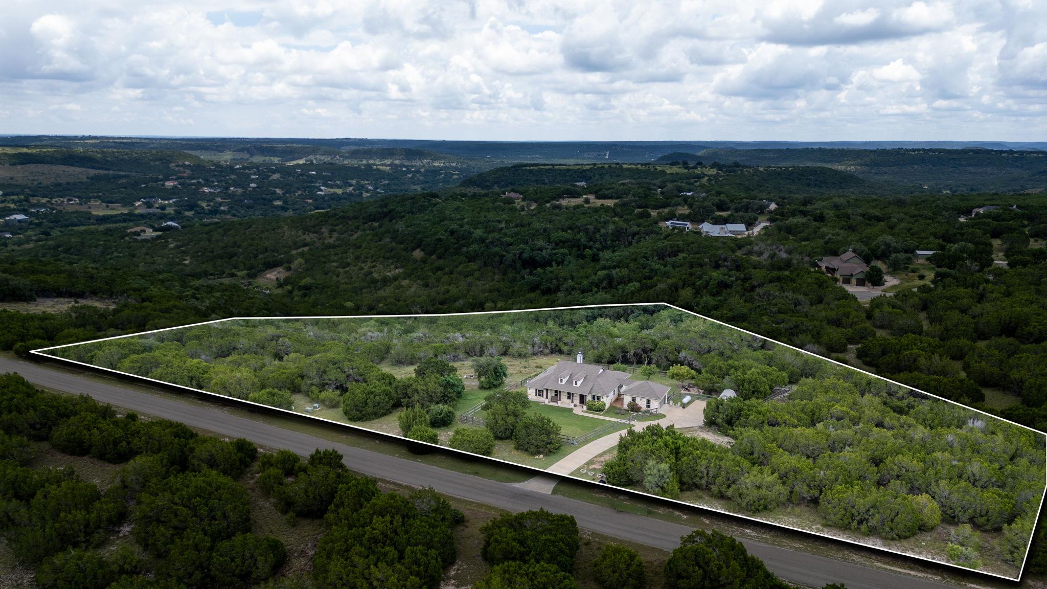 155 Balcones Ridge WAY — photo 3