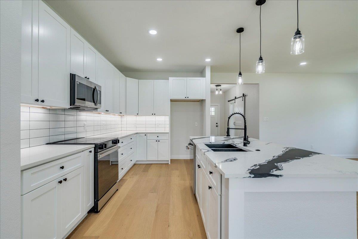 107 Keahi CT — photo 3