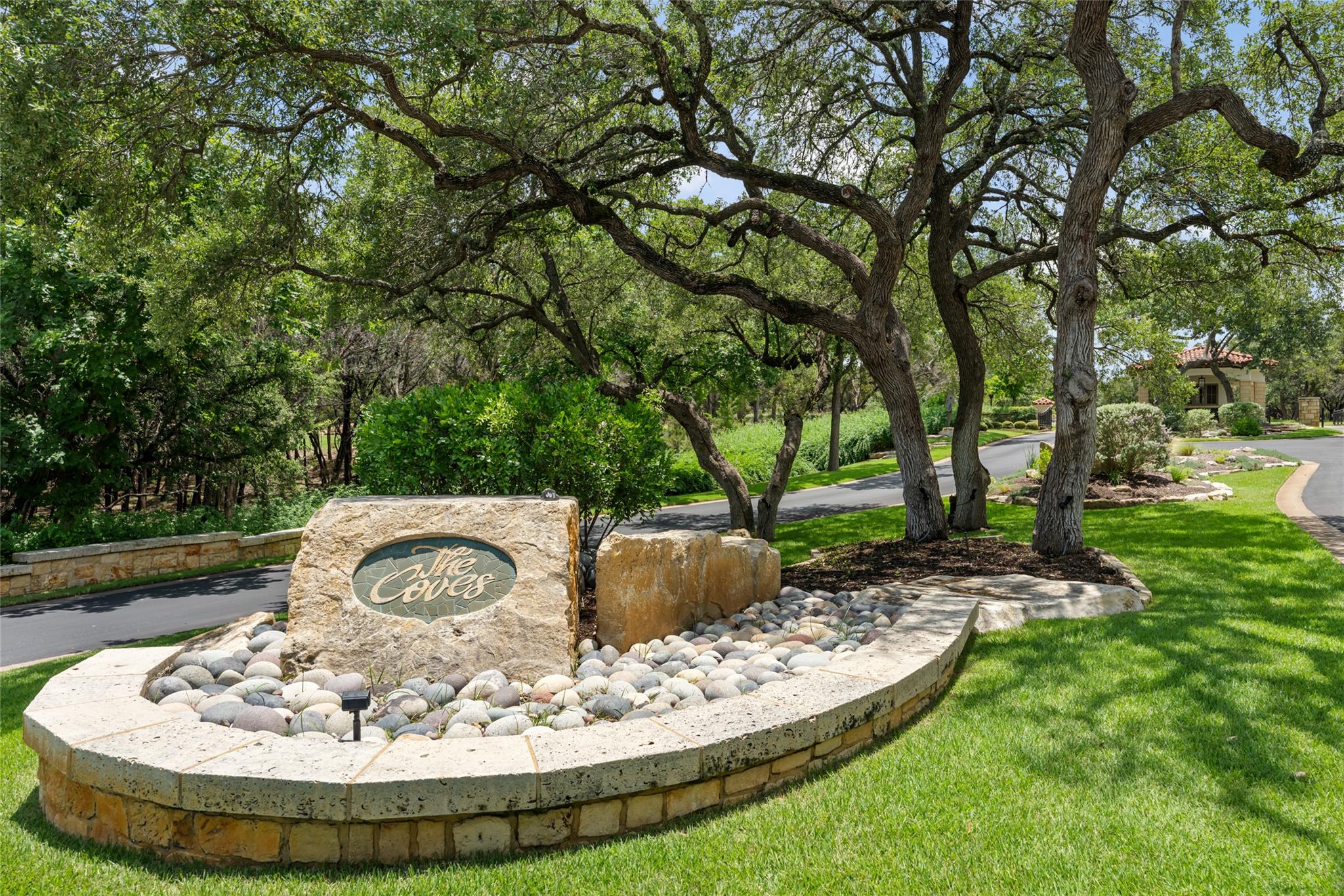 906 Moonlight Bay DR — photo 3