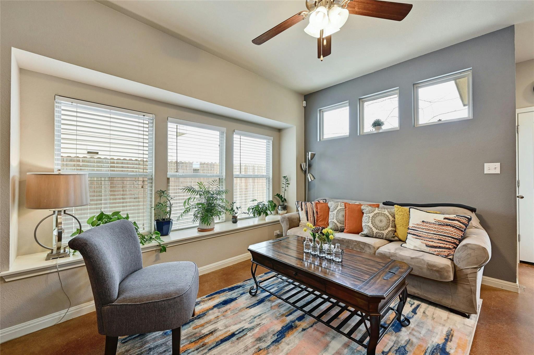 4507 Esper LN #300 — photo 4