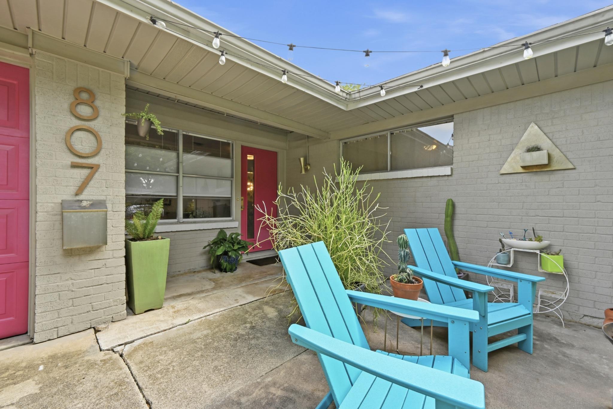 807 Campbell ST — photo 4