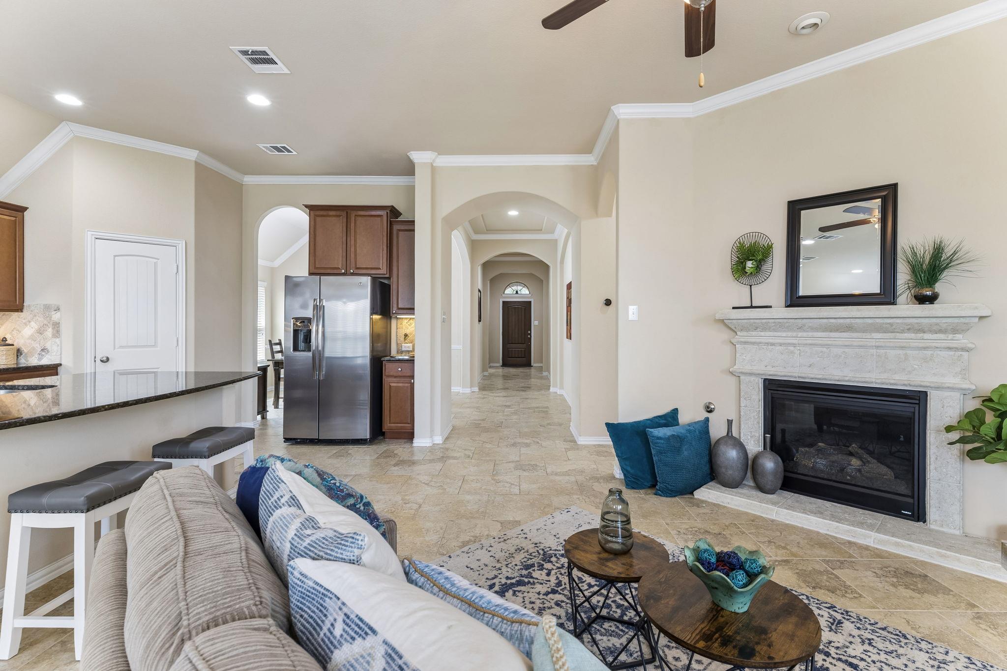 2509 Dillon Pond LN — photo 3