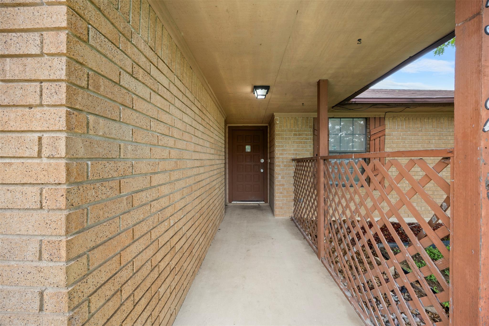 312 Saddle DR — photo 4