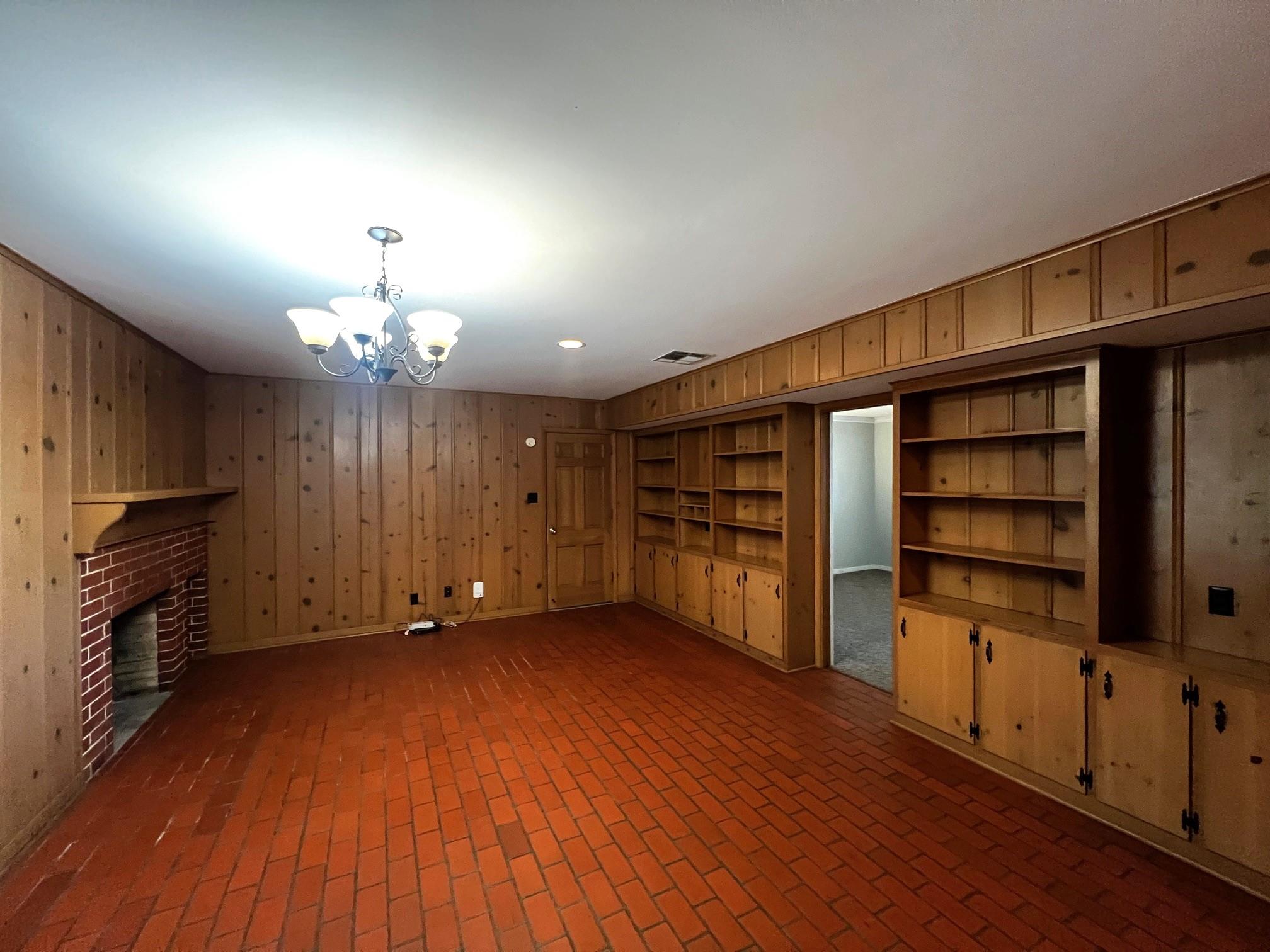 235 Lower Line ST — photo 3