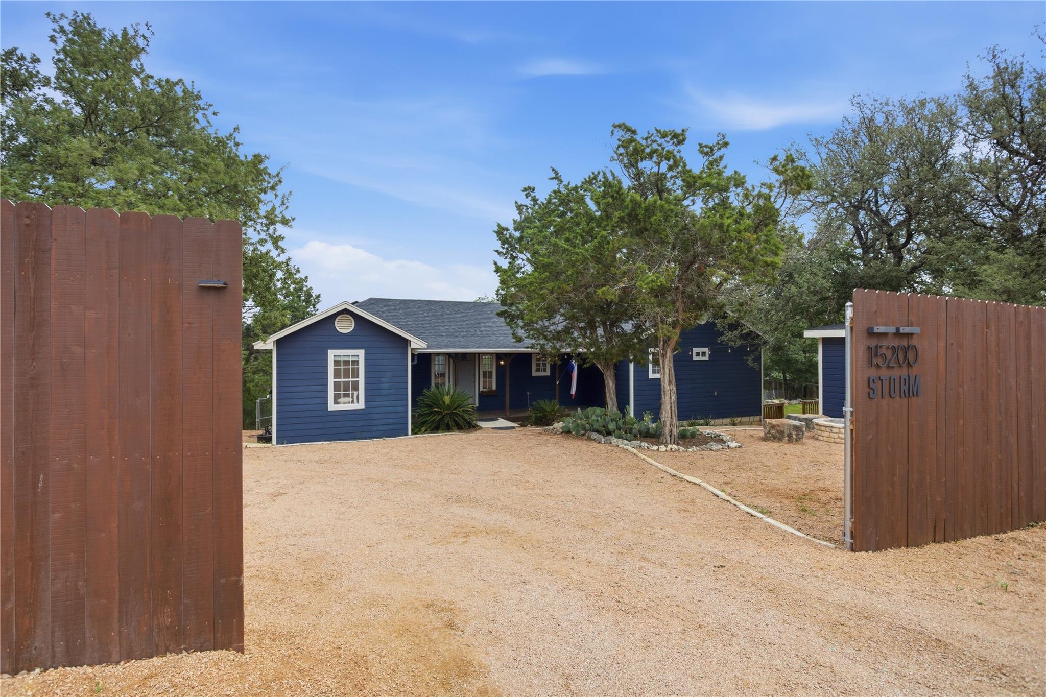 15200 Storm DR — photo 3