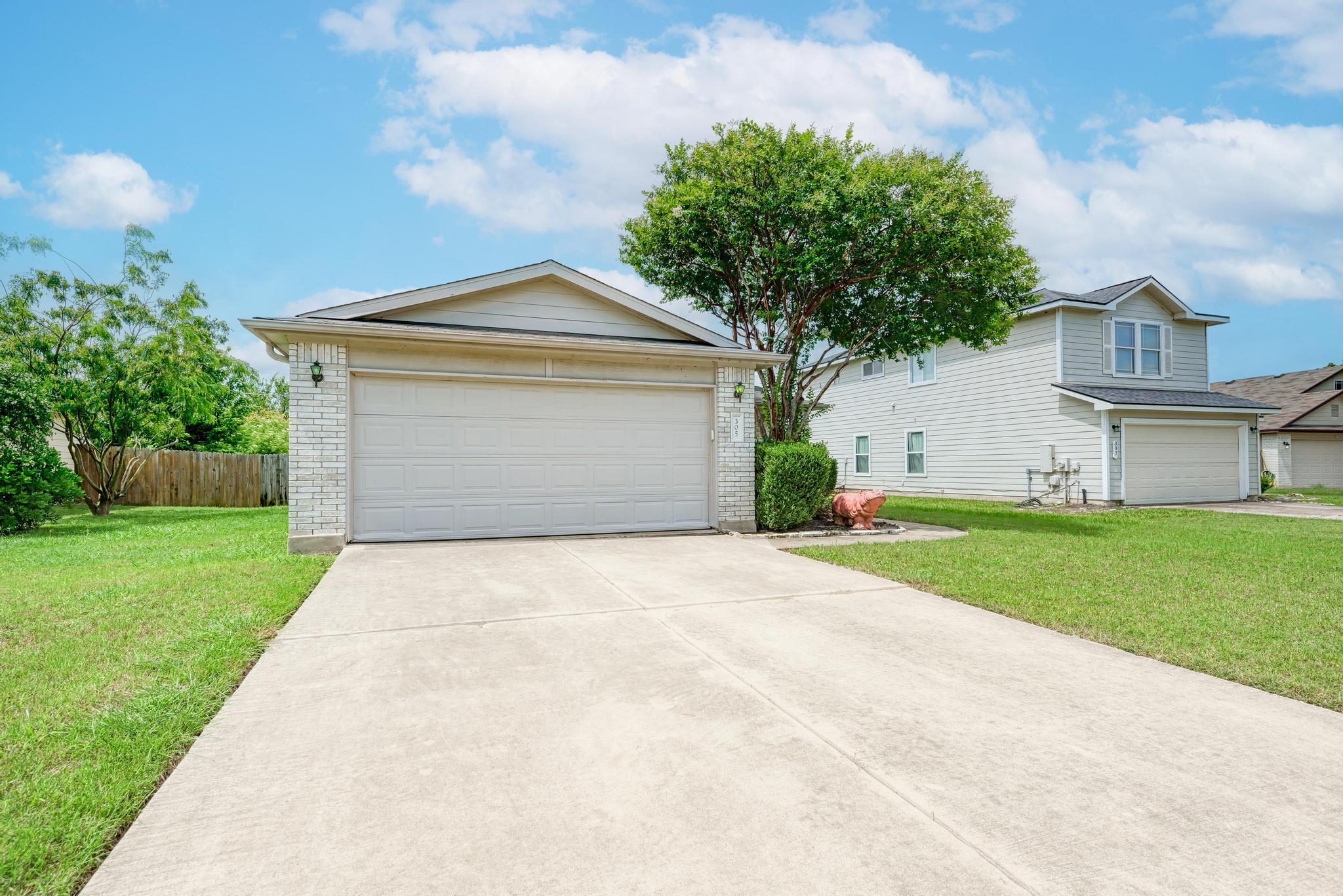 305 Creek Ledge DR — photo 3
