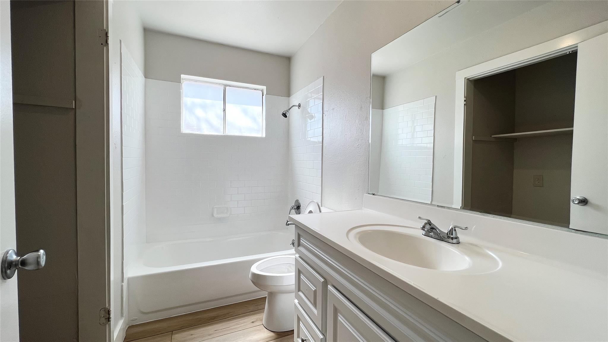 11208 Renel DR #A — photo 5
