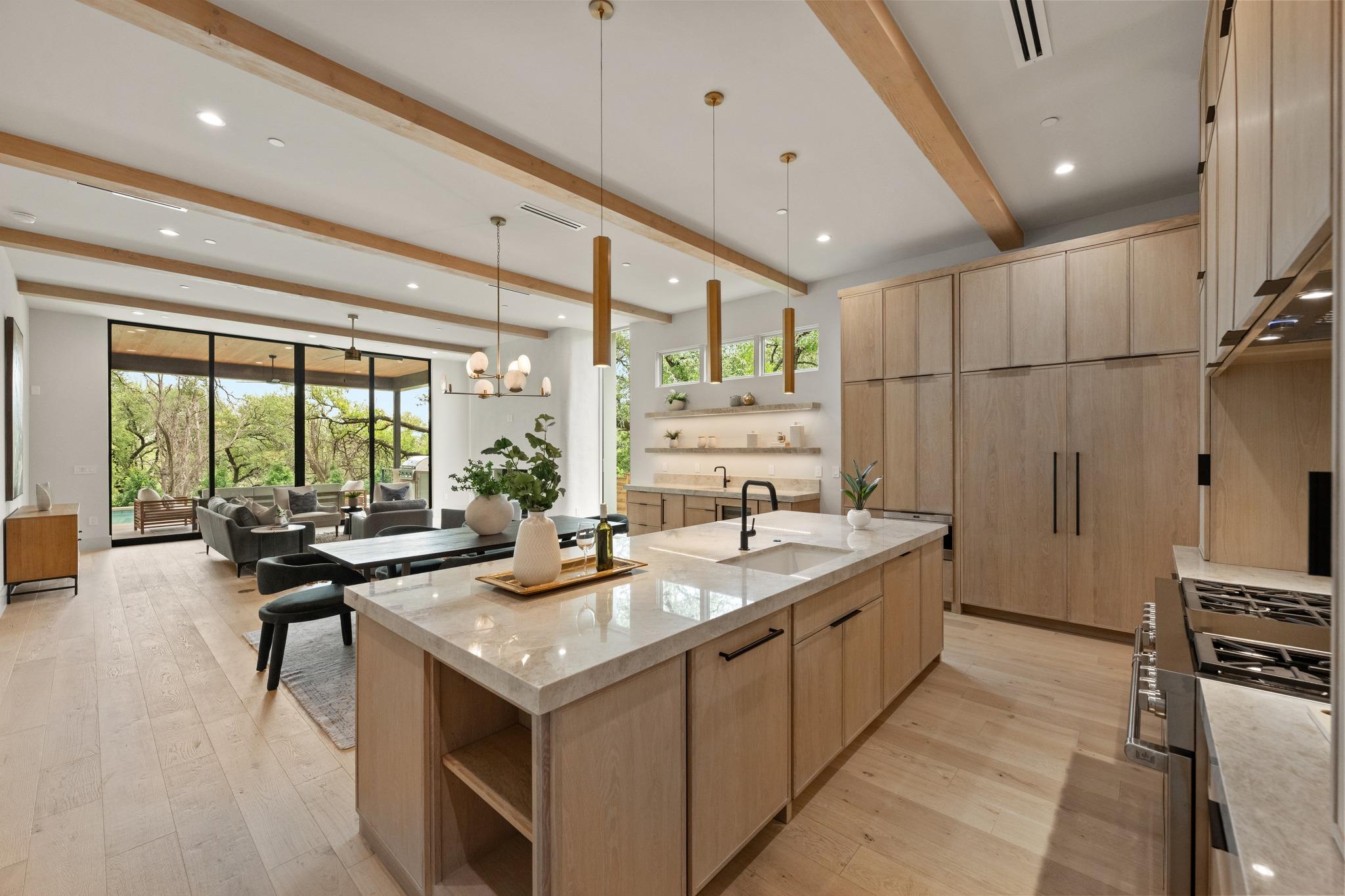 211 Westhaven DR — photo 3