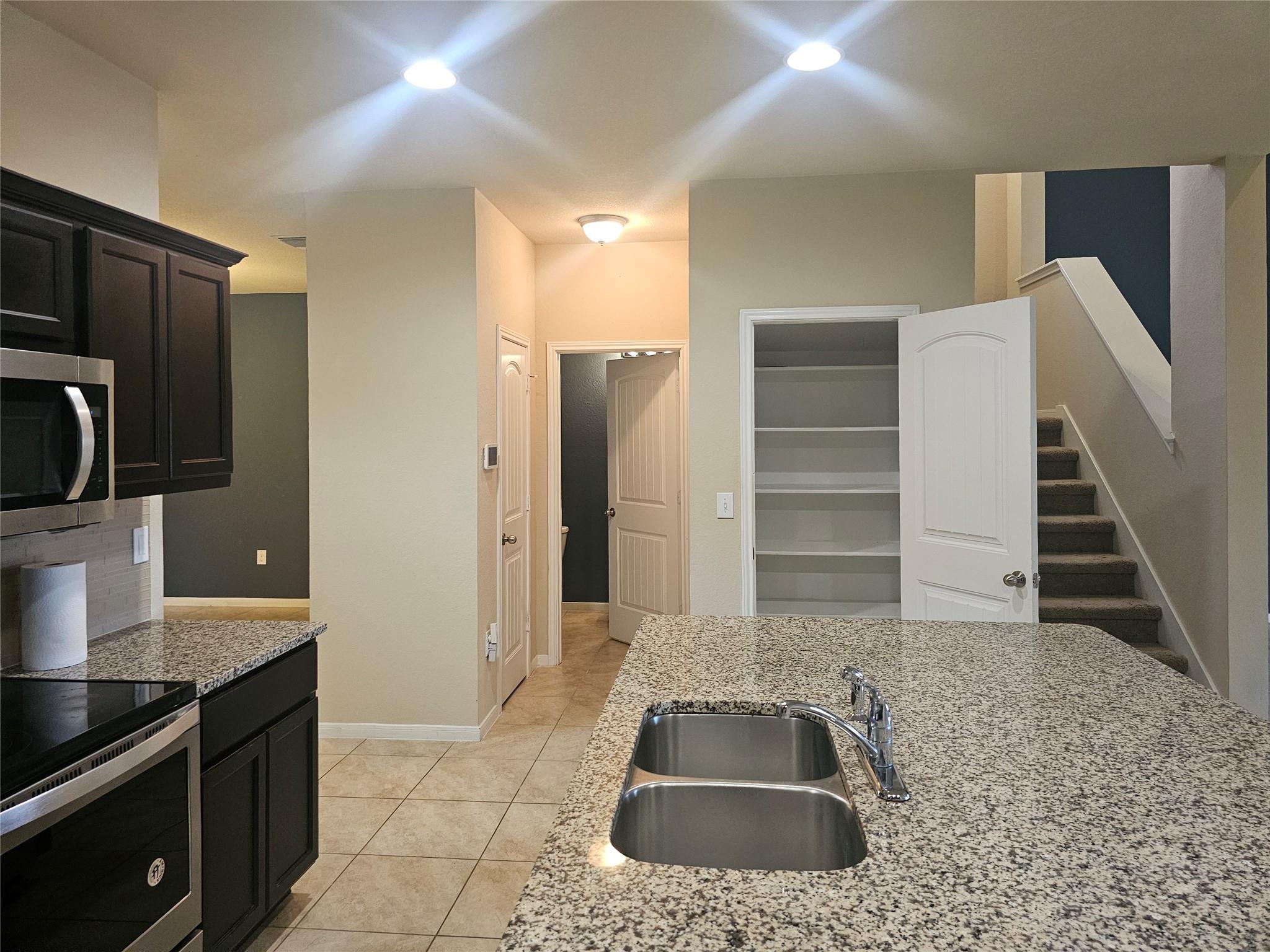 3112 Armidale DR — photo 4