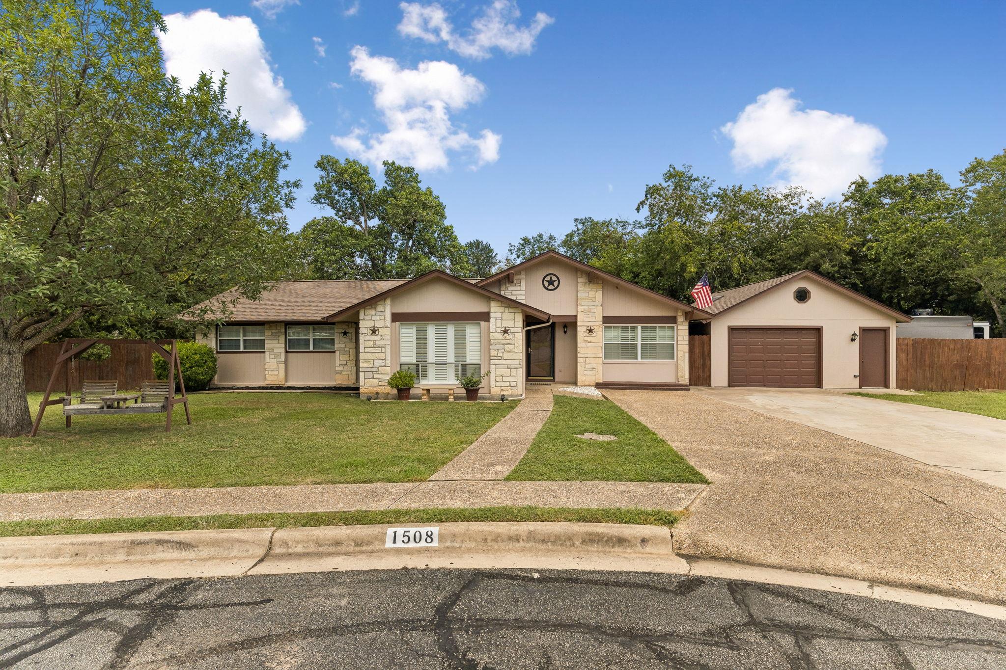 1508 Glen Burnie DR — photo 3