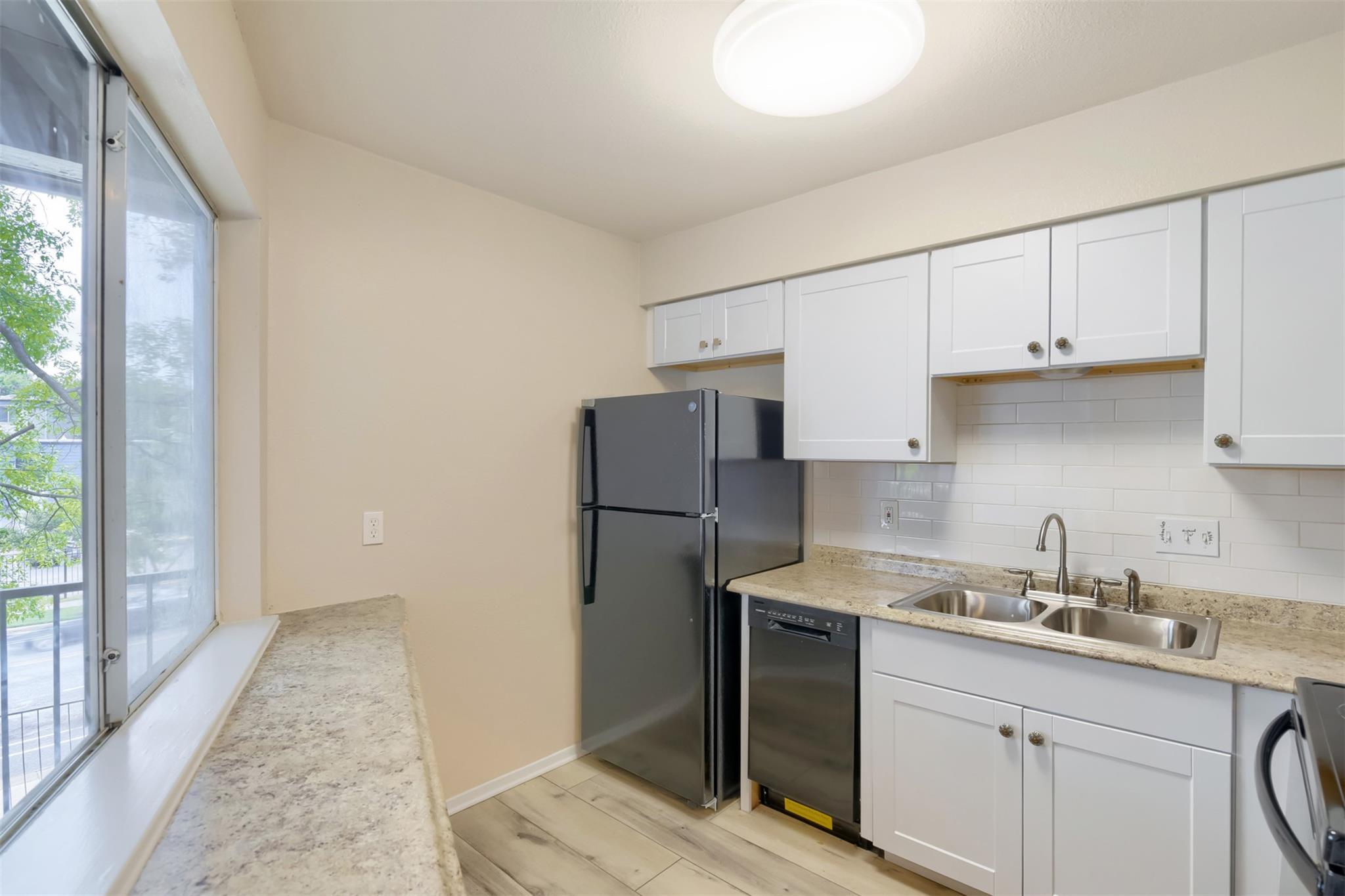 1840 Burton DR #144 — photo 3