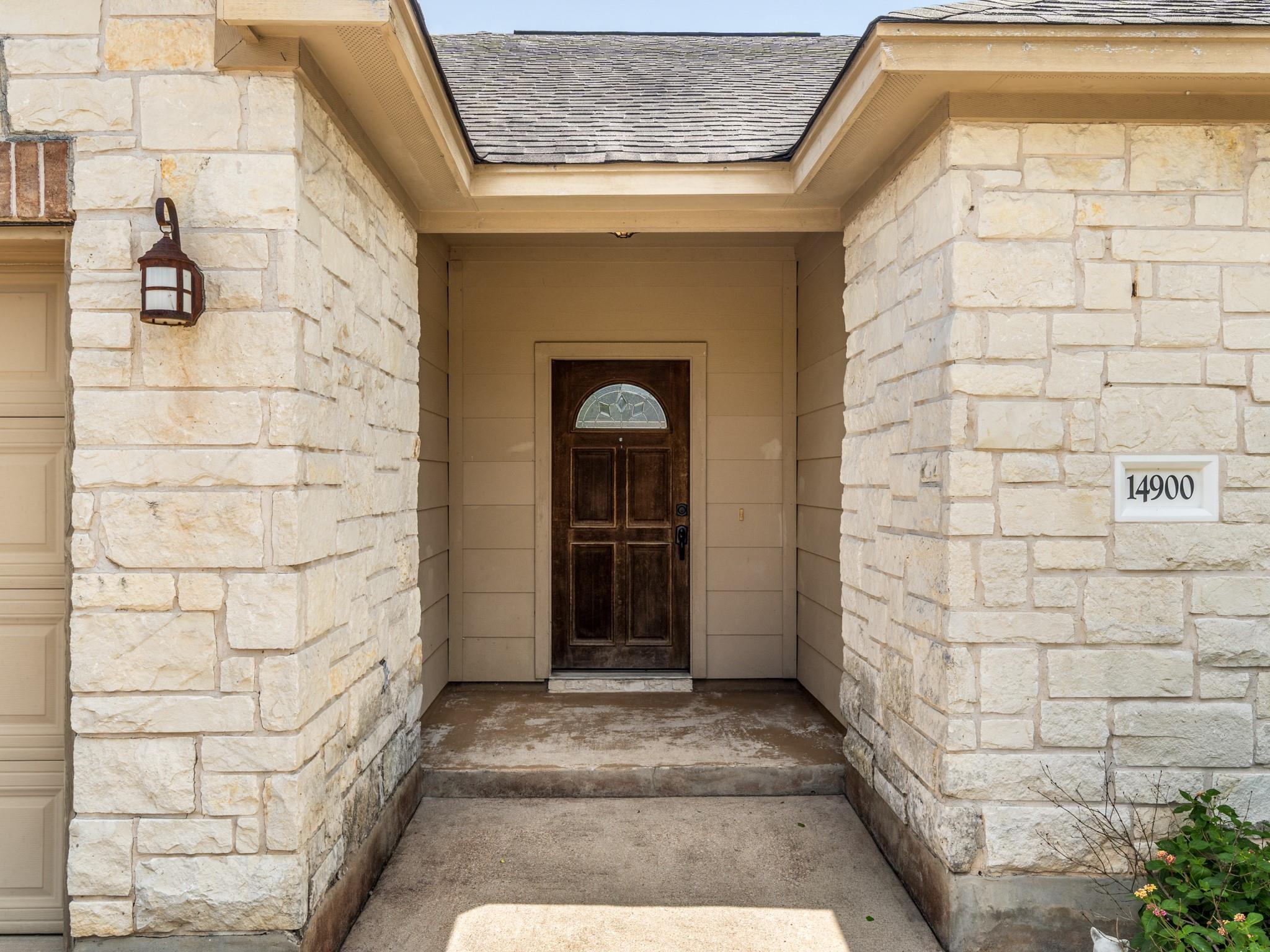 14900 Longbranch DR — photo 3