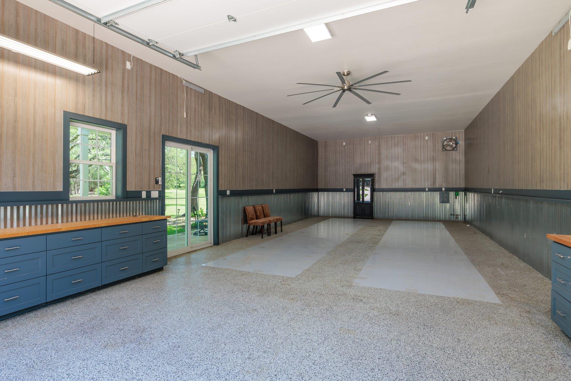 10229 Oliver DR — photo 5