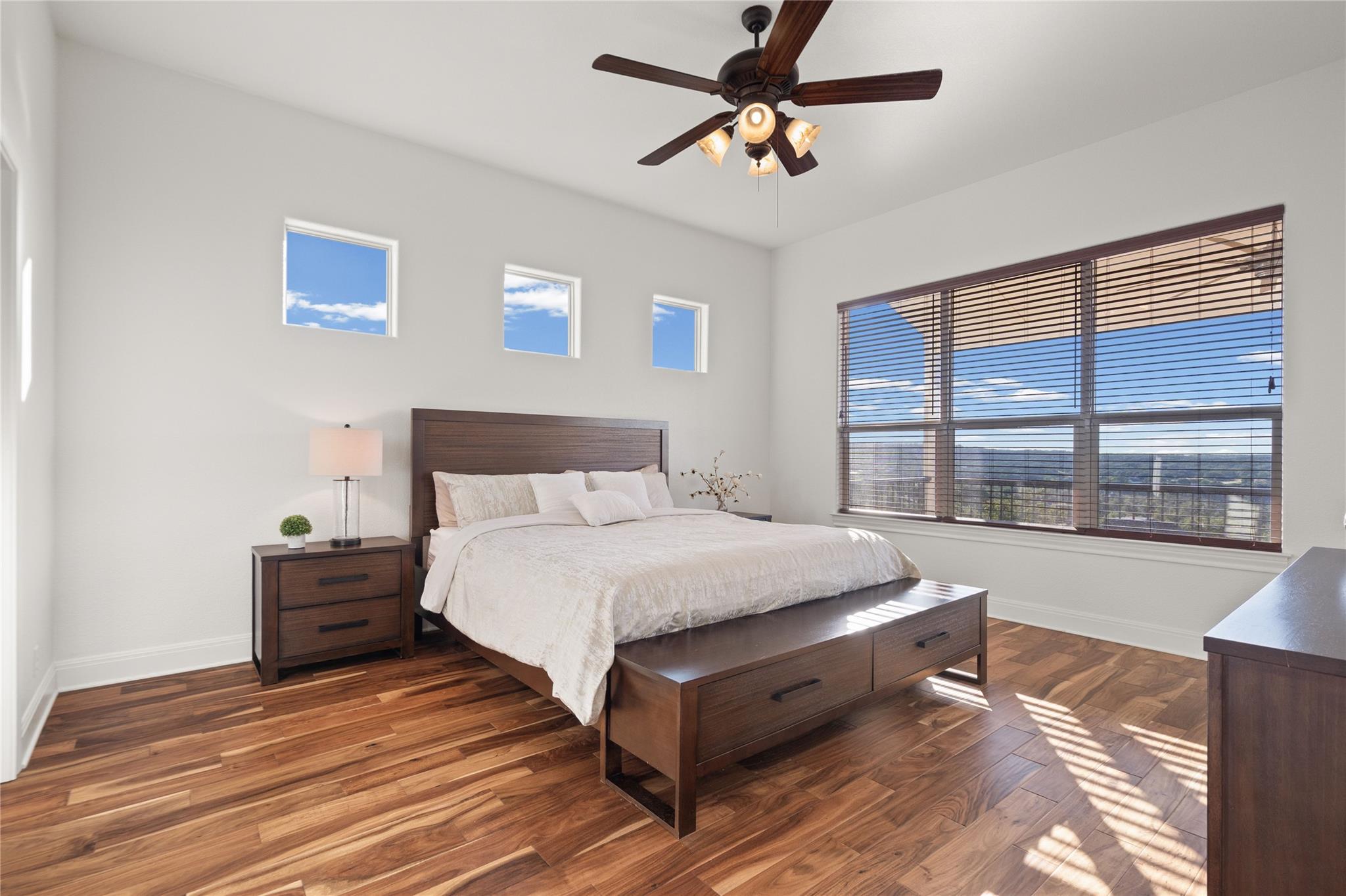406 Rogart DR — photo 4