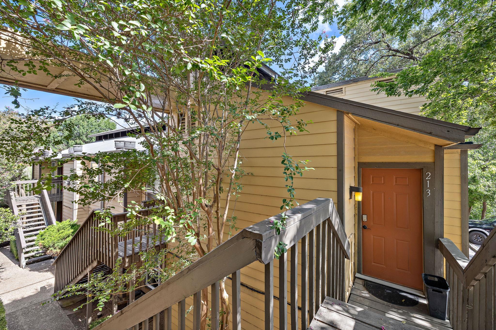1000 26th ST #213 — photo 3
