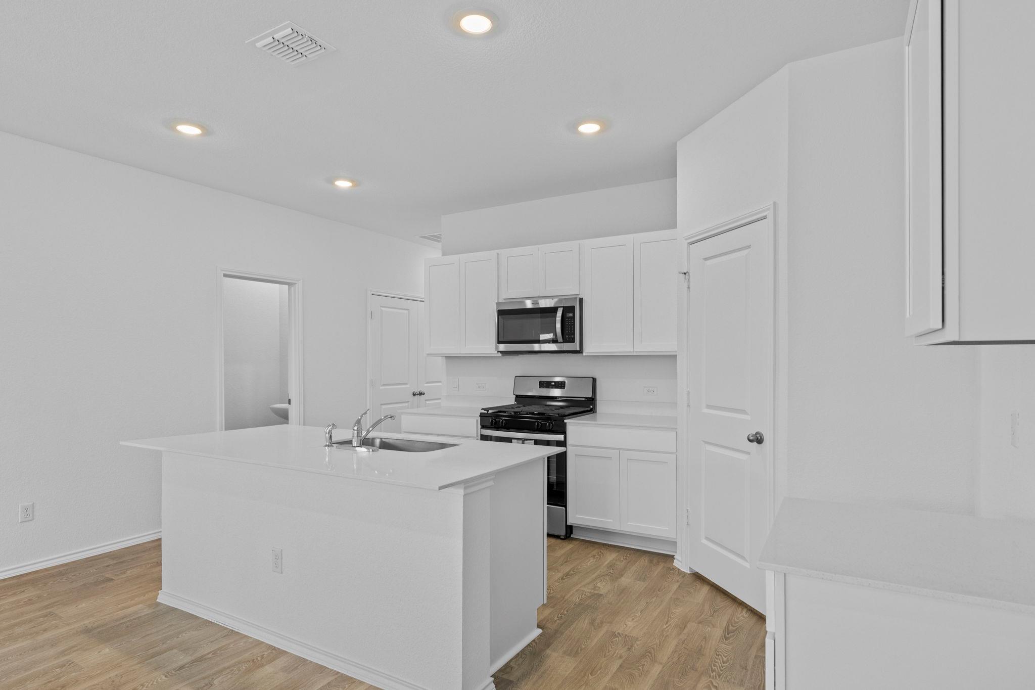 308 Nizao LN — photo 5