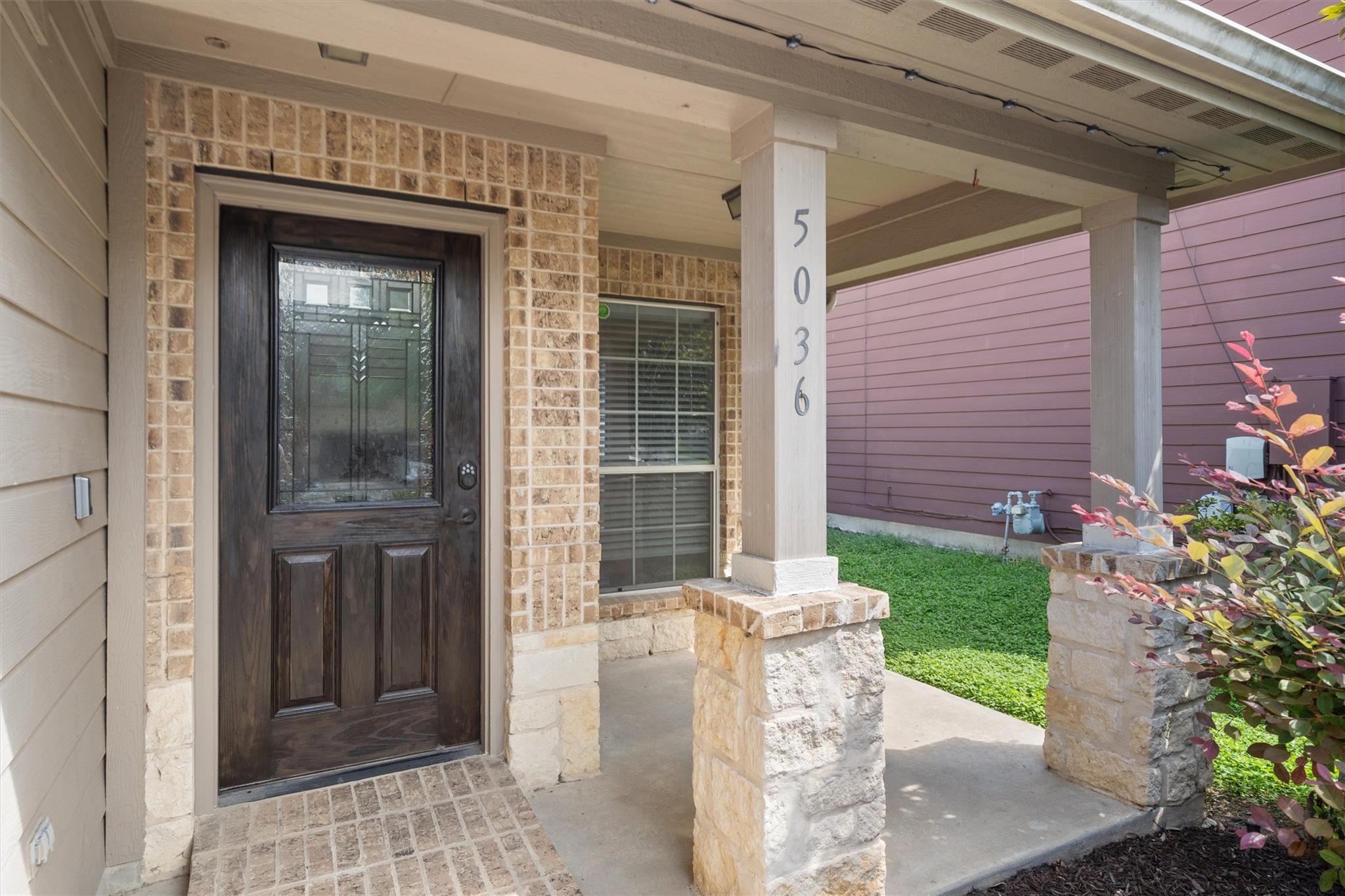 5036 Lexington Meadow LN — photo 4