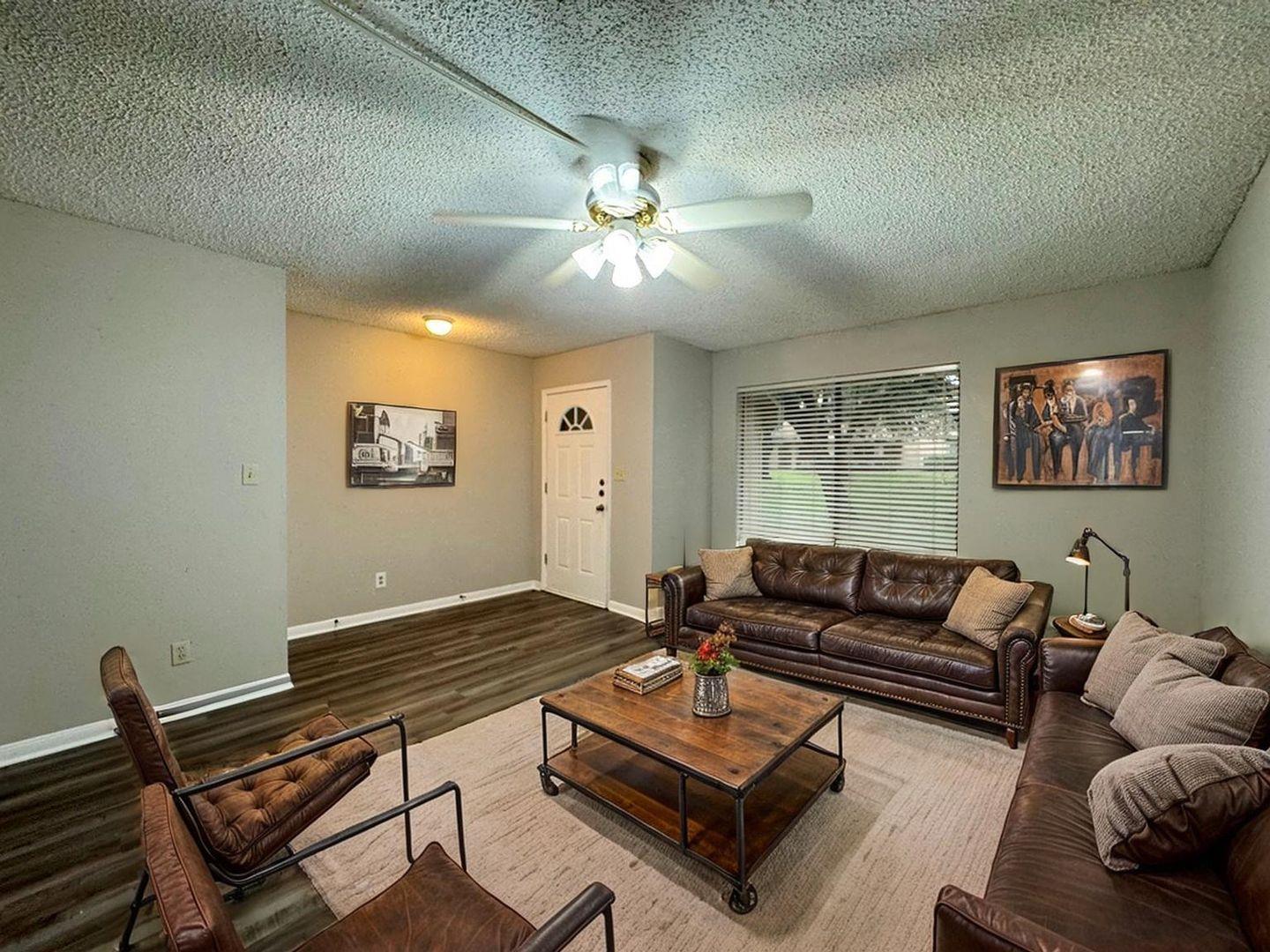 9502 Quail Village LN — photo 4