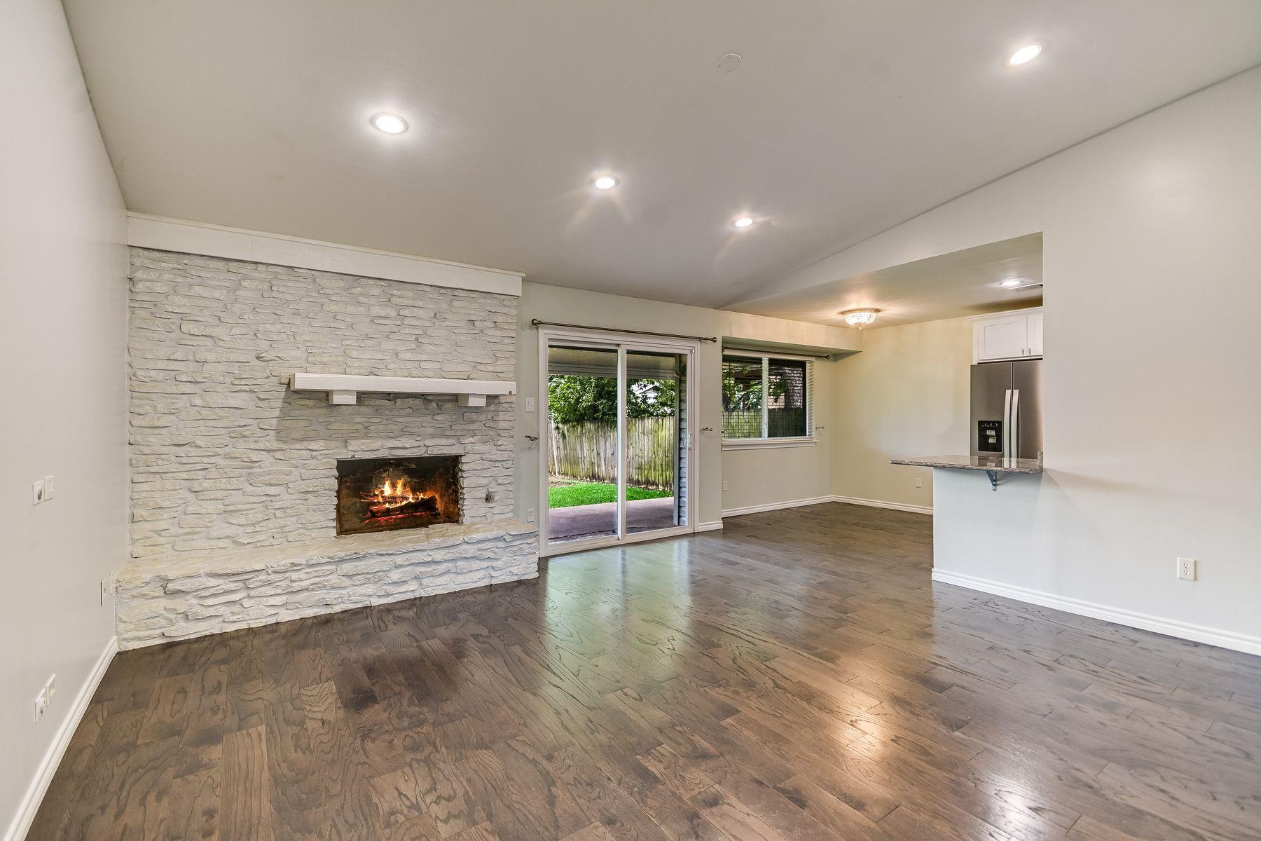 12107 Scissortail DR — photo 3