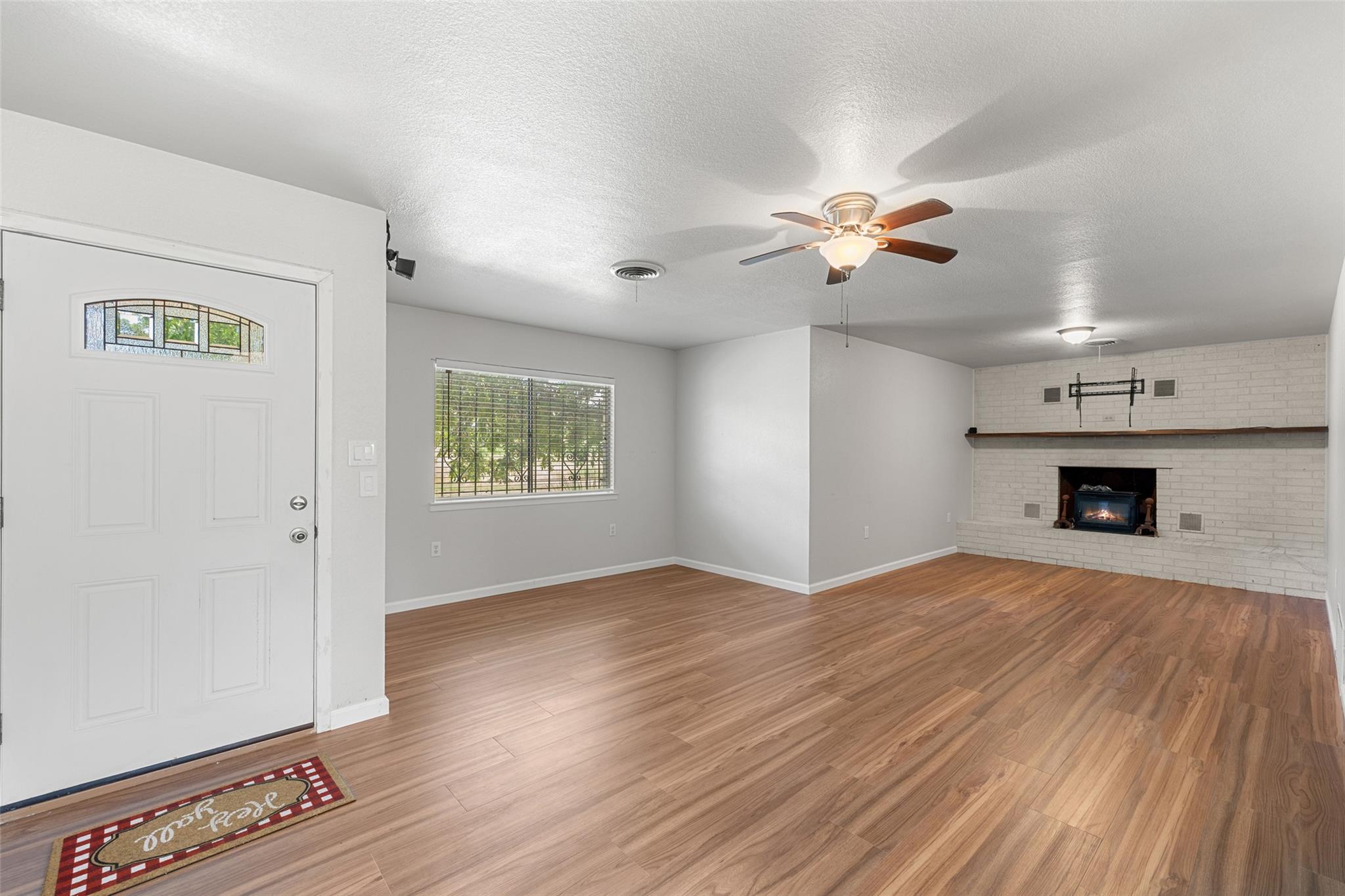 6571 County Road 340 — photo 5