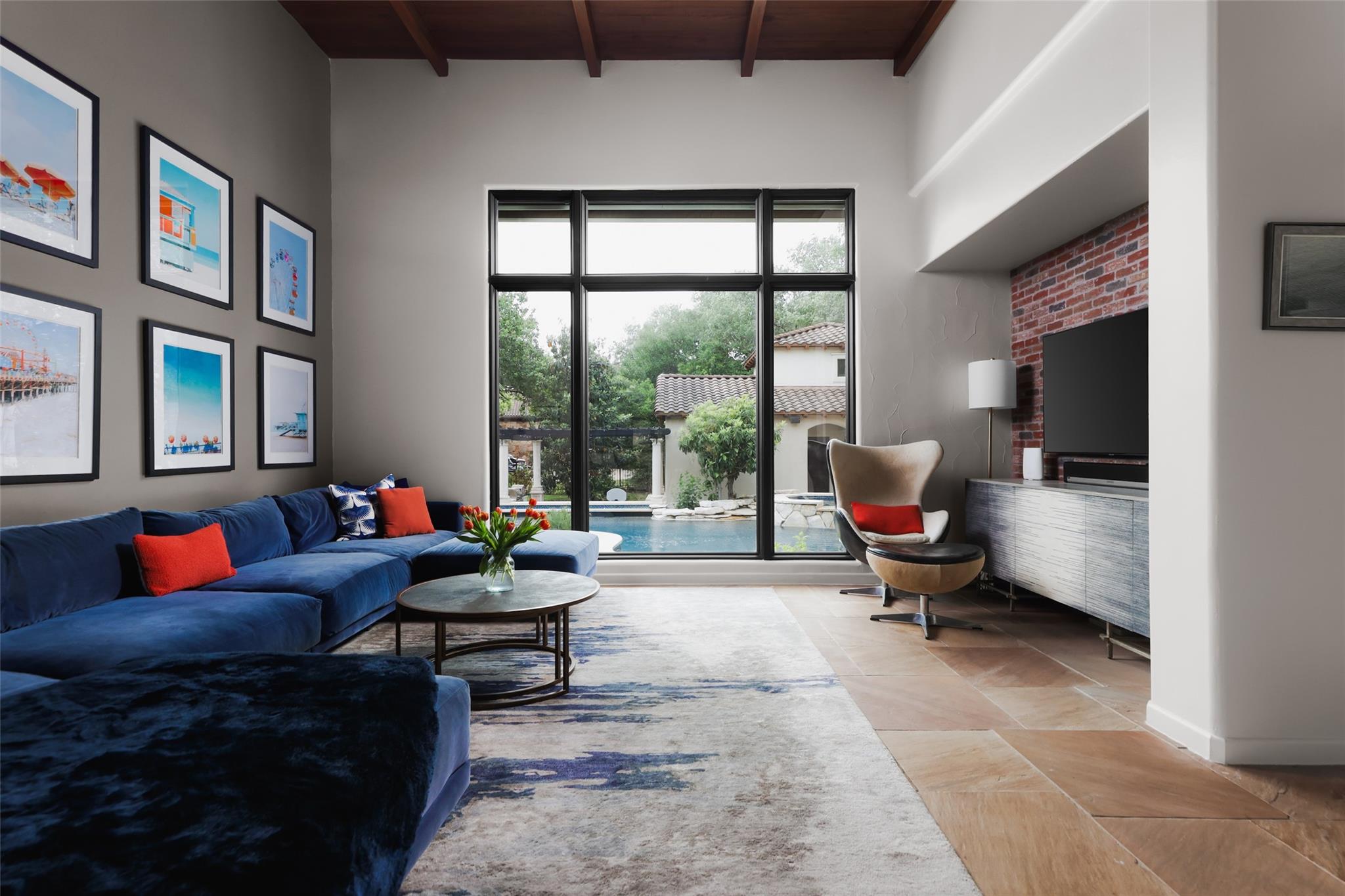 201 Costa Bella DR — photo 4