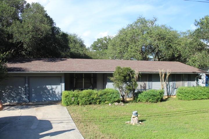1306 Alamo ST