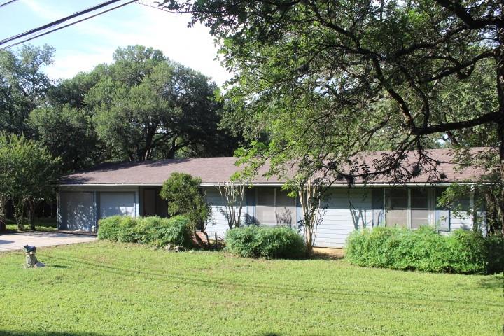 1306 Alamo ST — photo 4