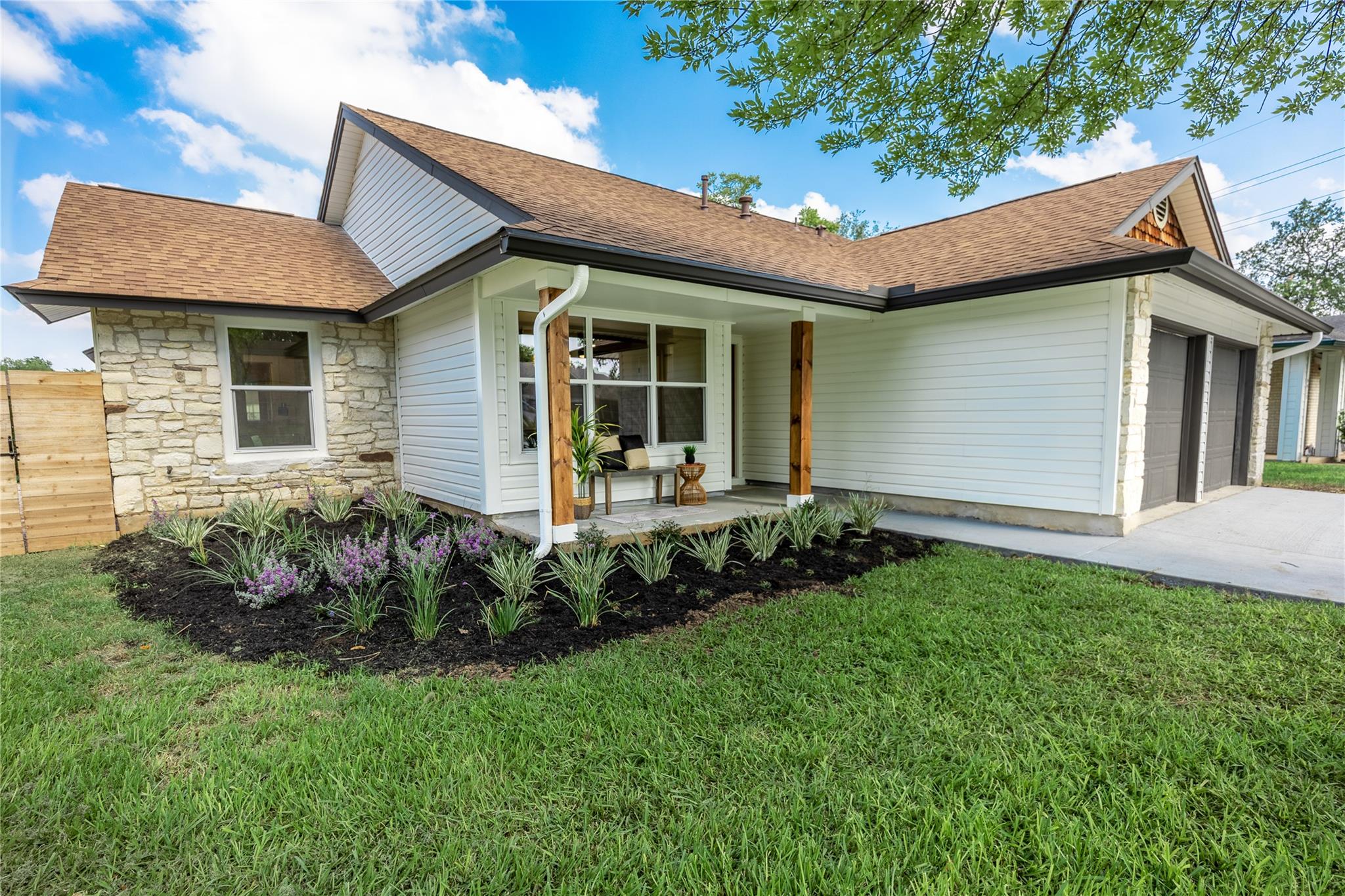9911 Woodshire DR — photo 4