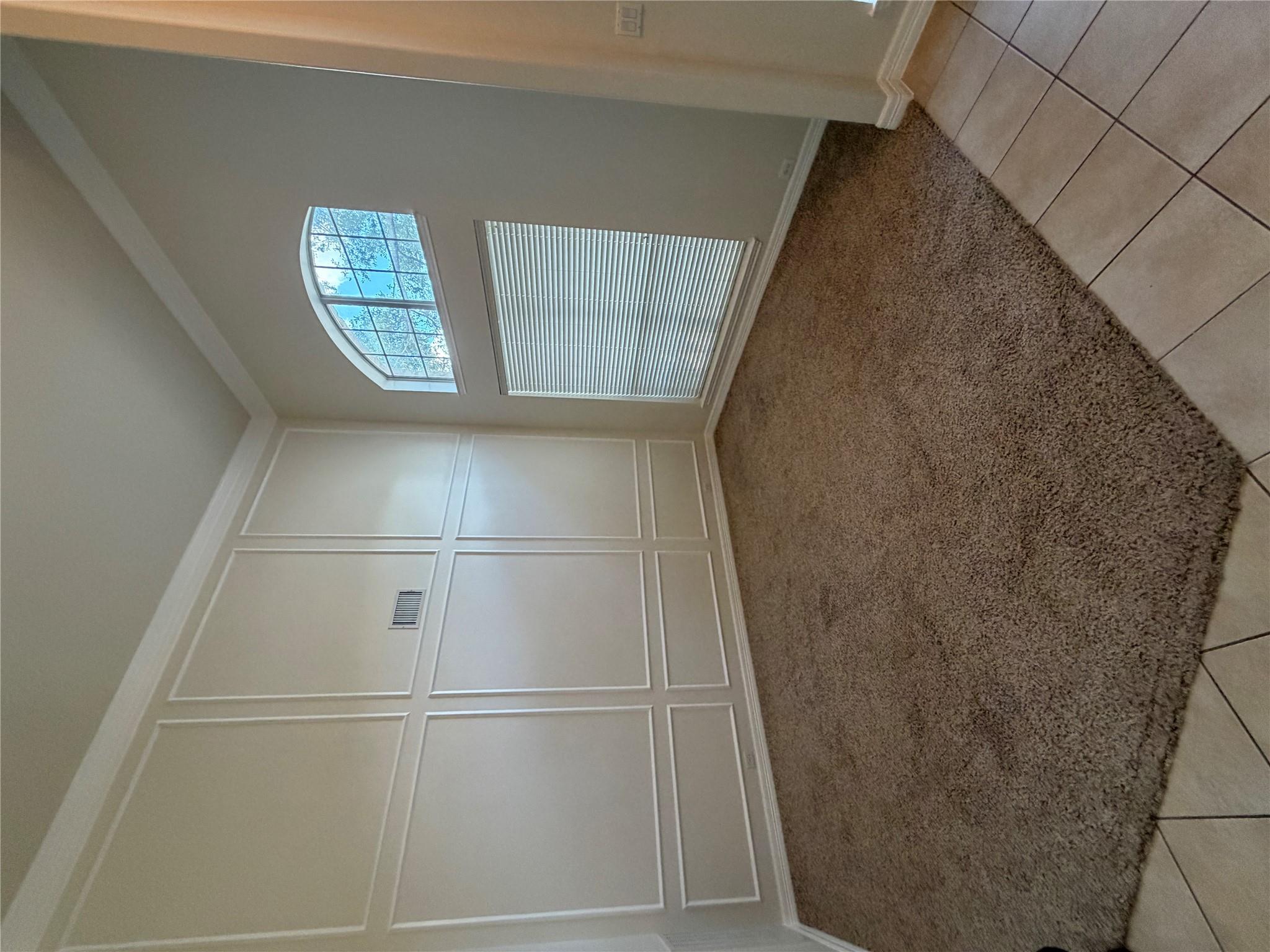 2412 Arbor DR — photo 4