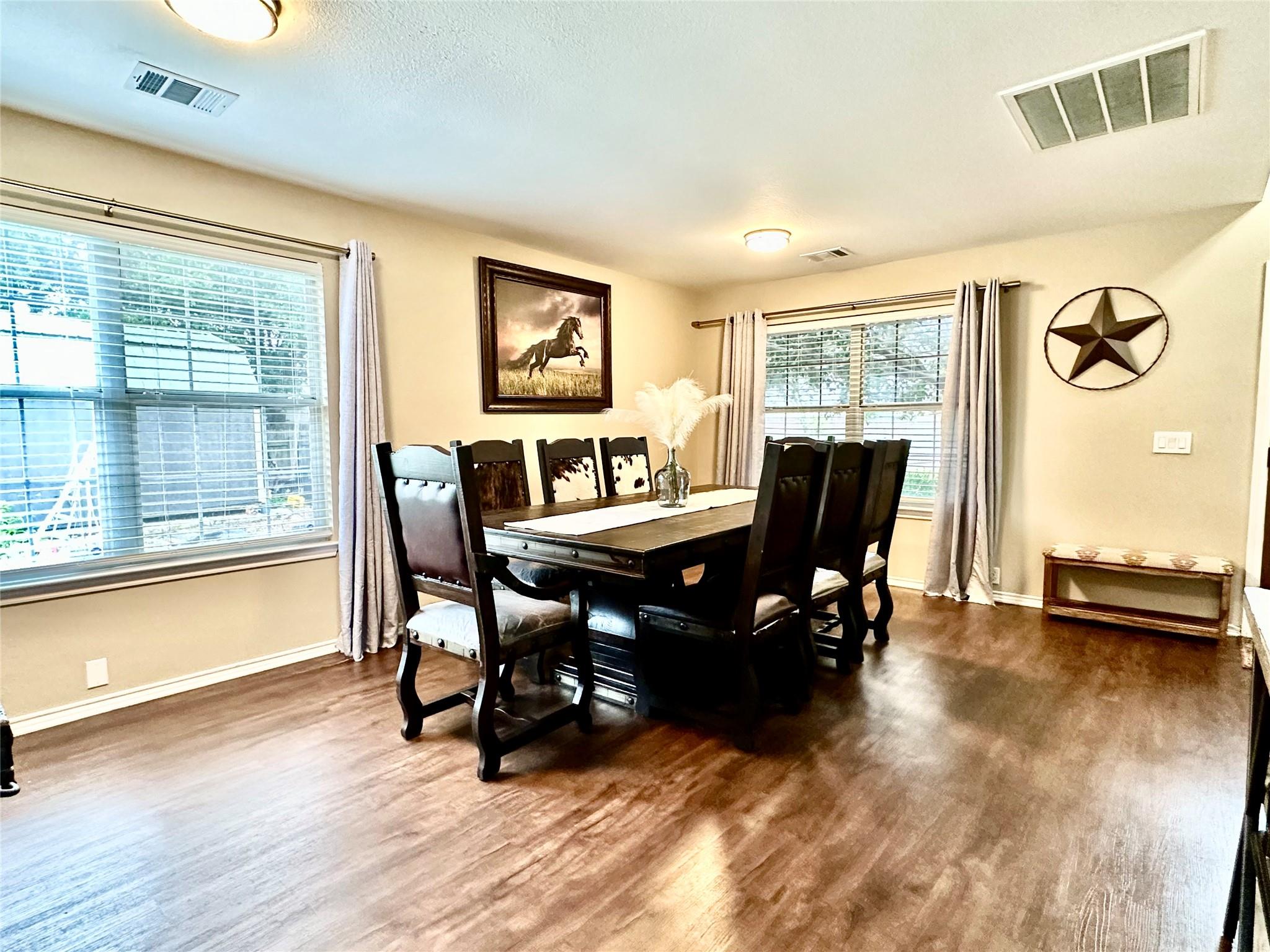 817 Tapestry CV — photo 5