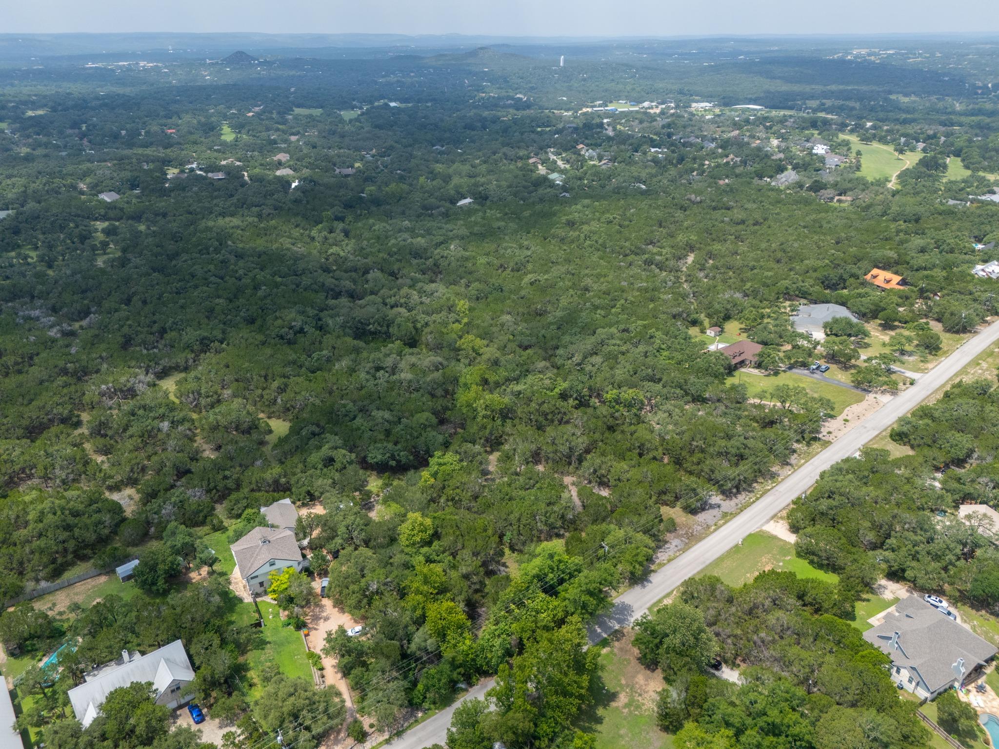 401 Mountain Crest DR — photo 4