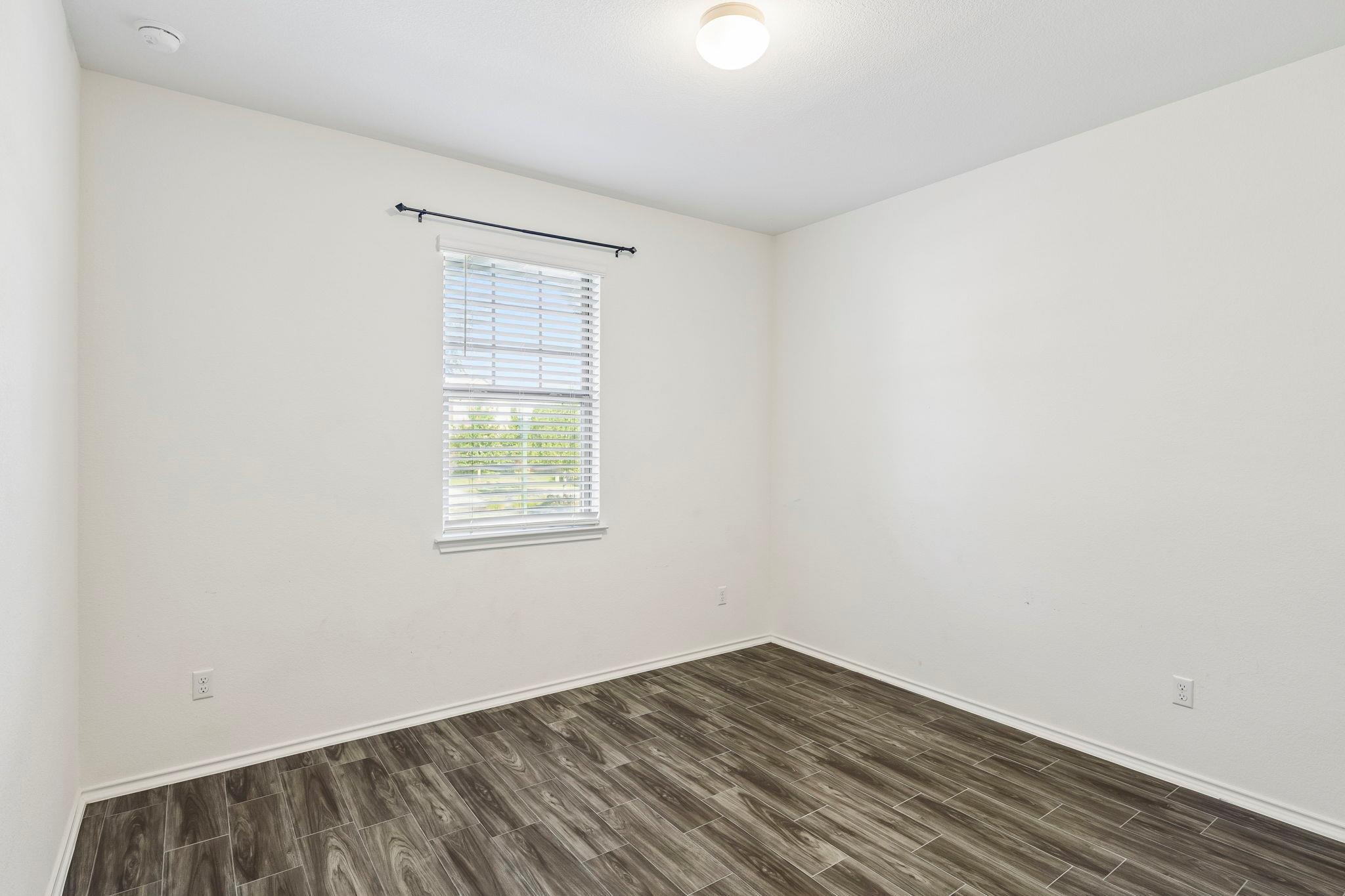 1432 Morning View RD — photo 5