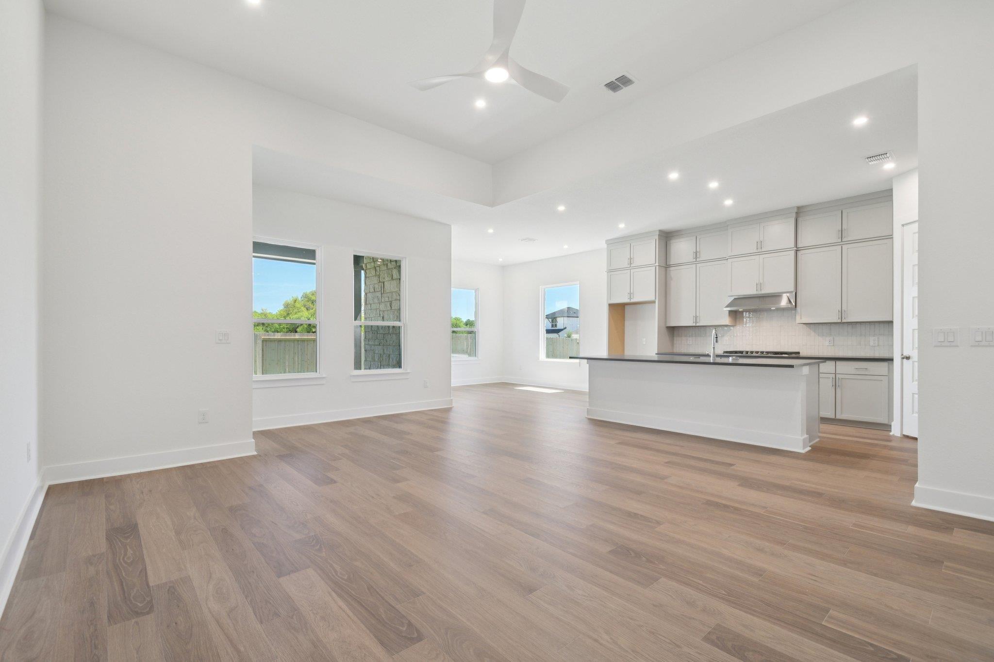 110 Comfort DR — photo 5