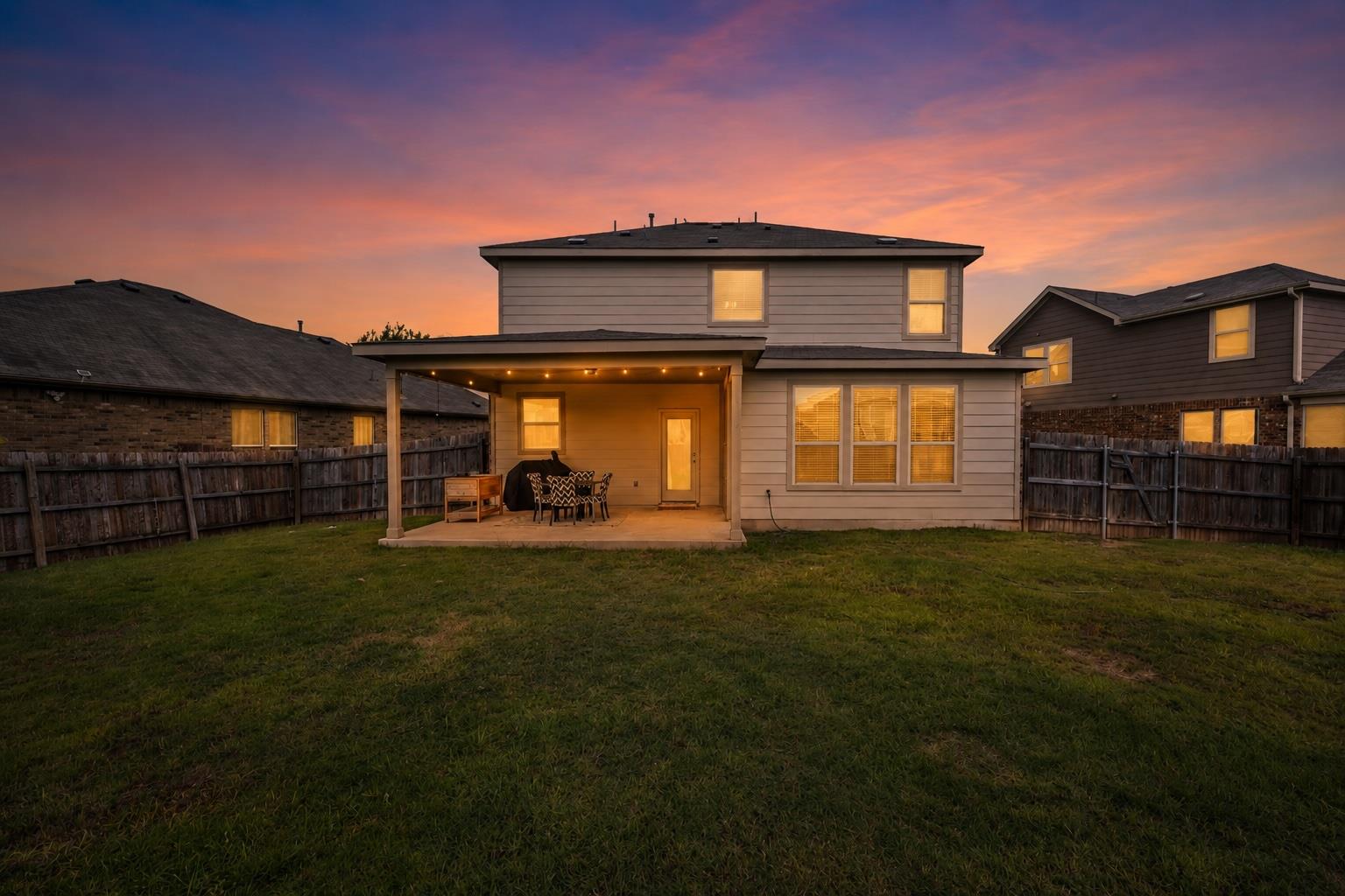 214 Cyril DR — photo 4
