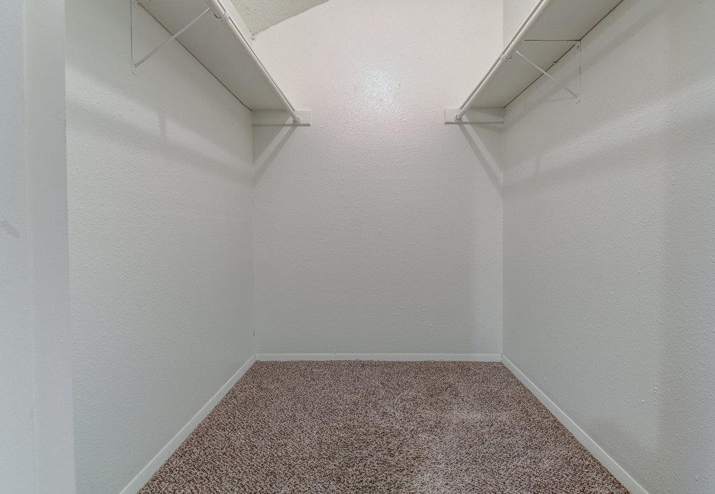 300 Villa Oaks CIR #A — photo 5