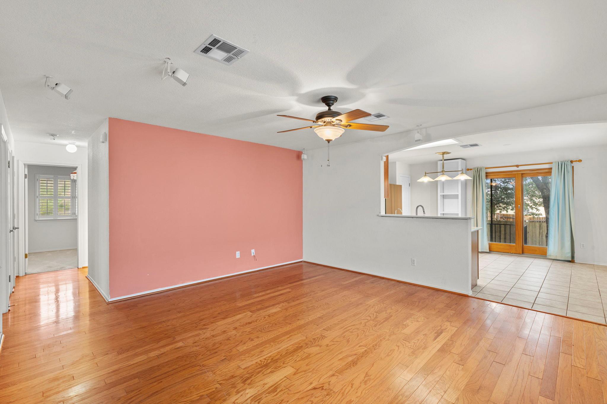 144 FALL CREEK DR — photo 5
