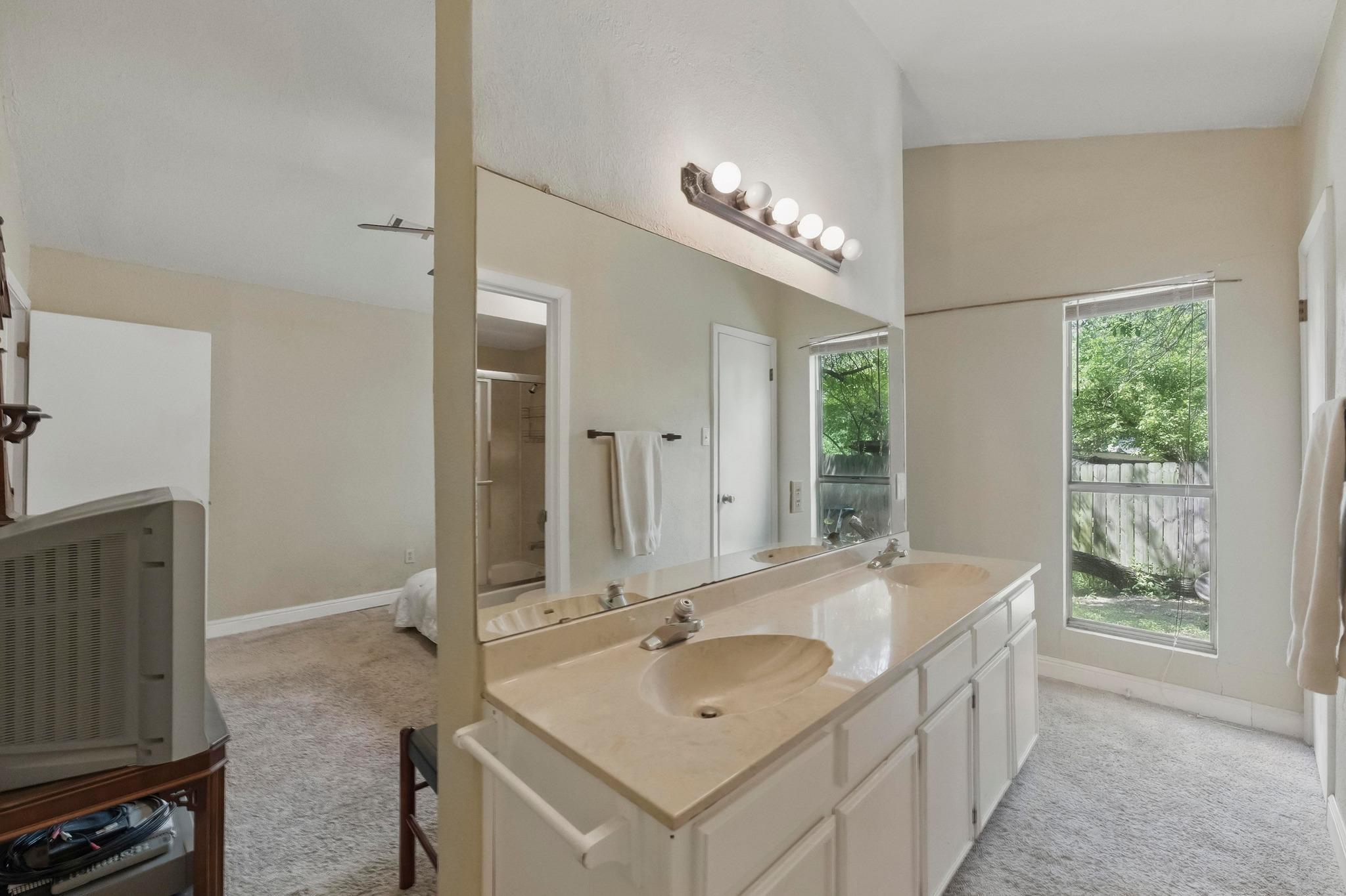 4802 Peach Grove CT — photo 5