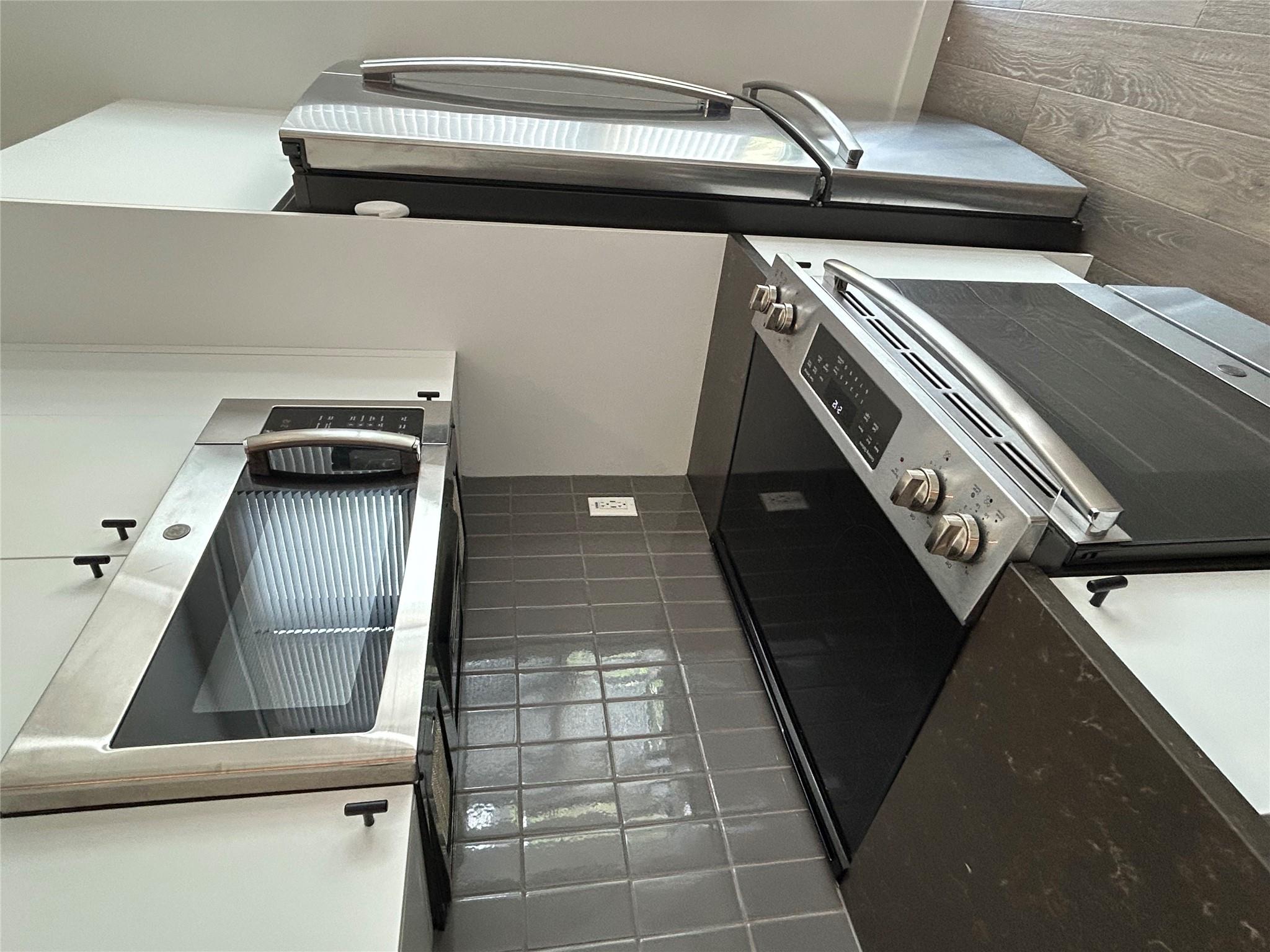 800 Embassy DR #505 — photo 4