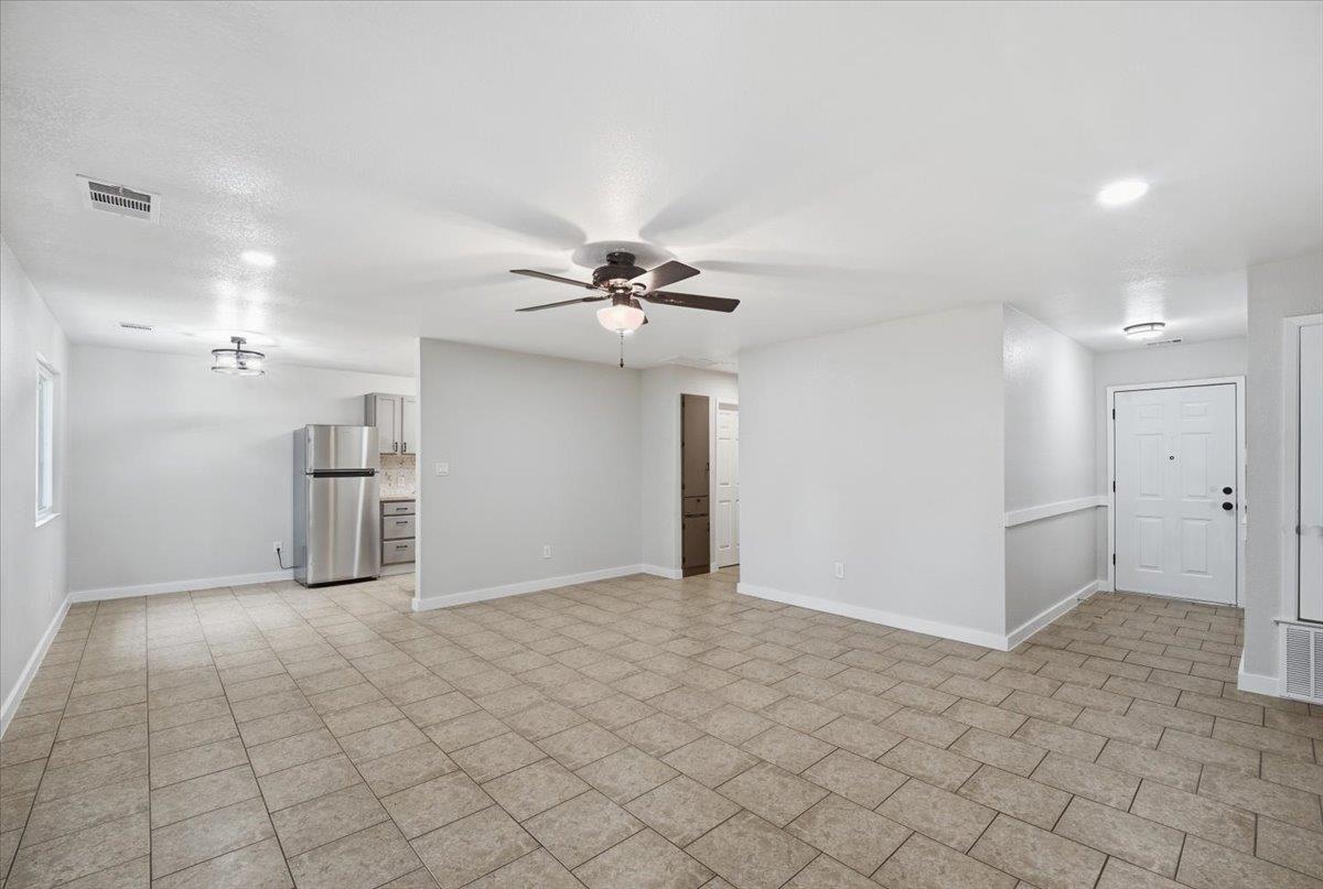302 Shadow Bend CV — photo 5