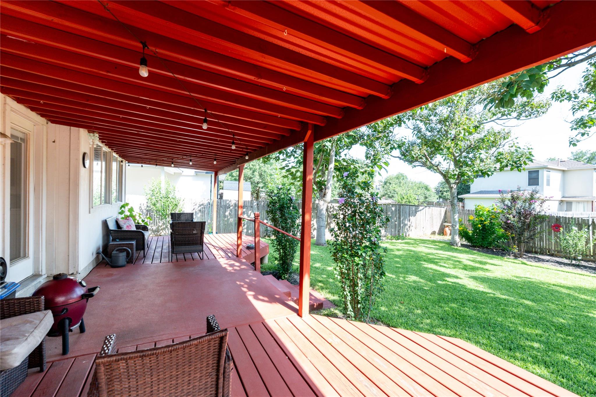 1005 Doras DR — photo 5