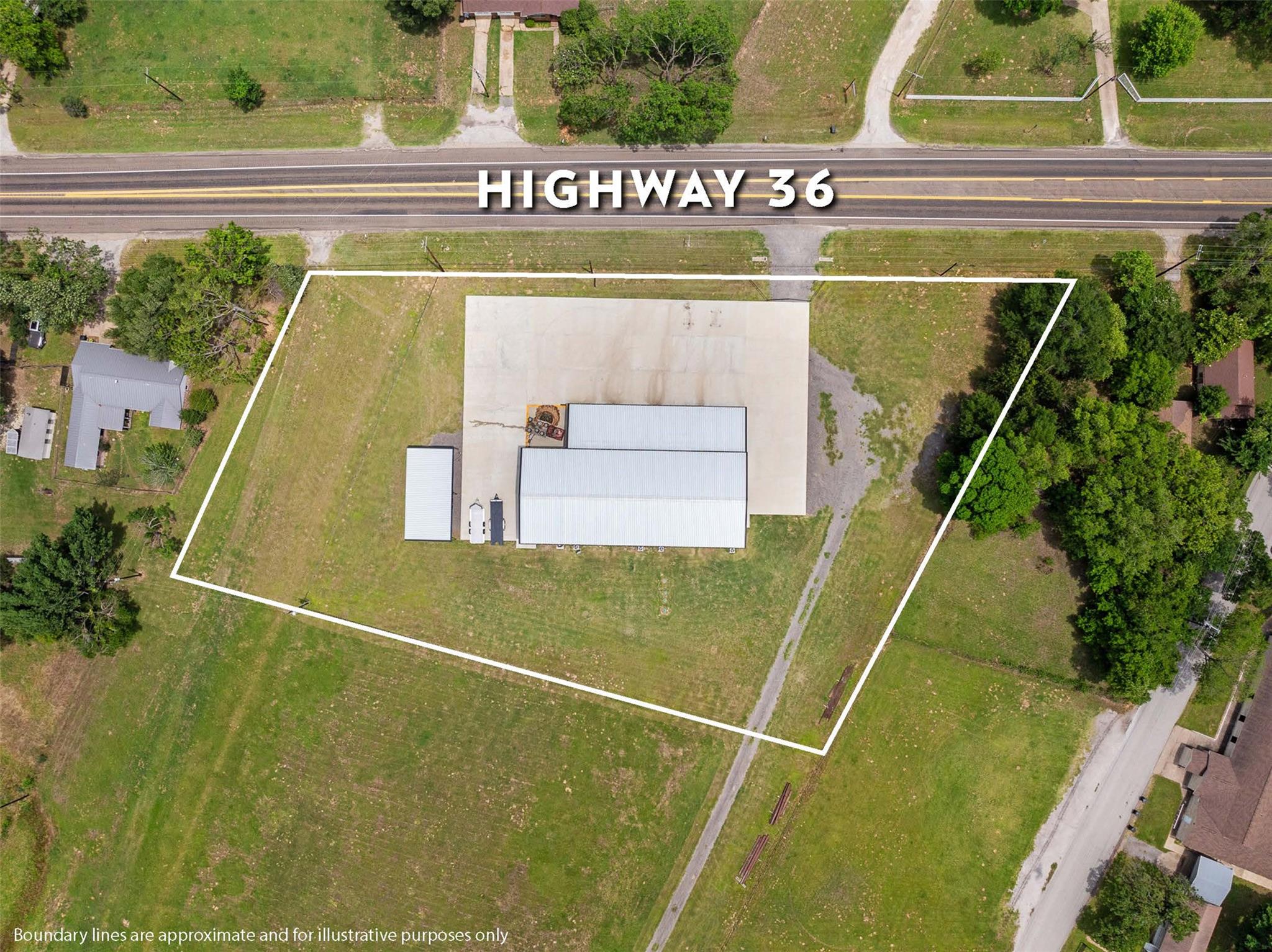 1229 36 Highway — photo 4