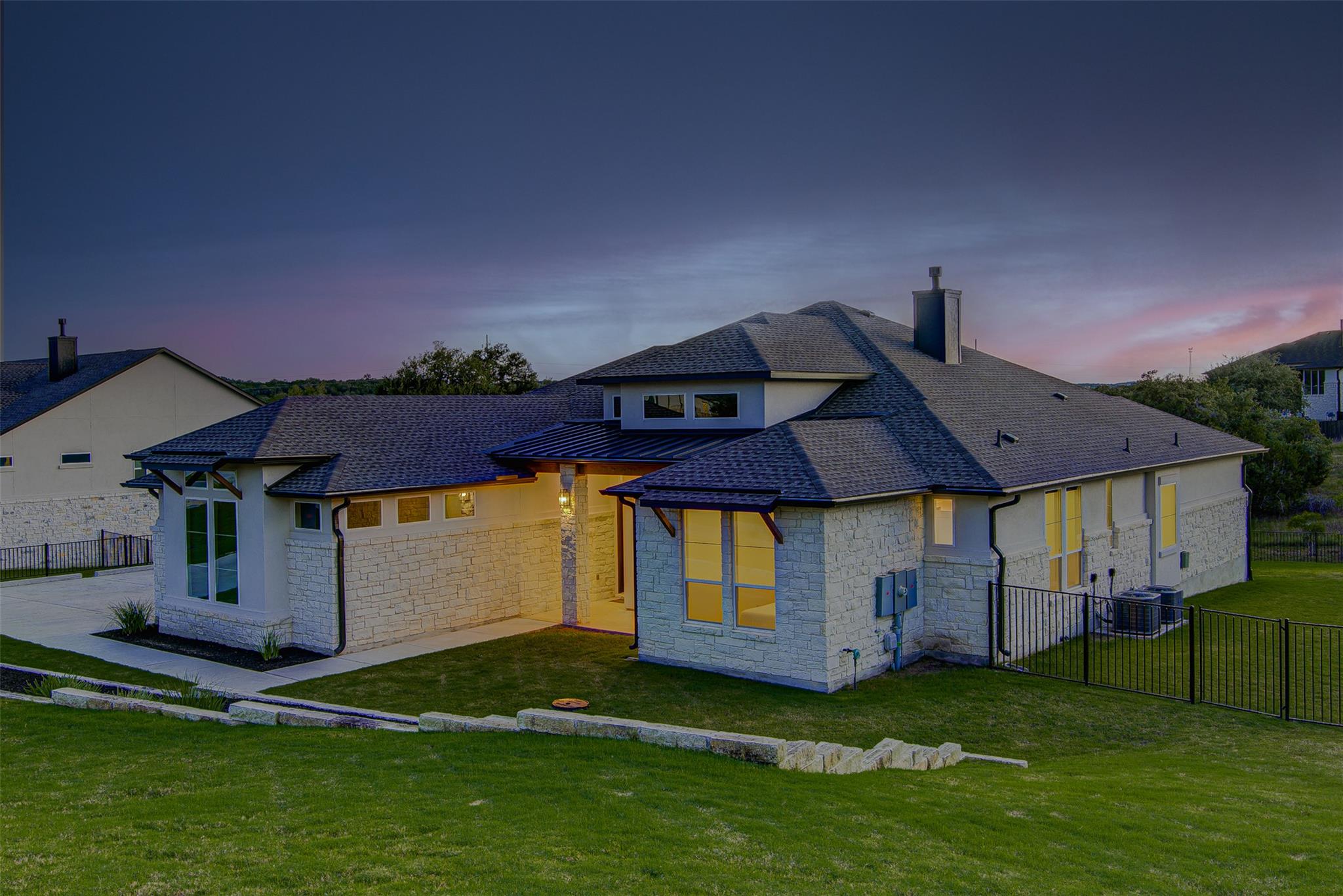 160 Onion Creek LN — photo 3