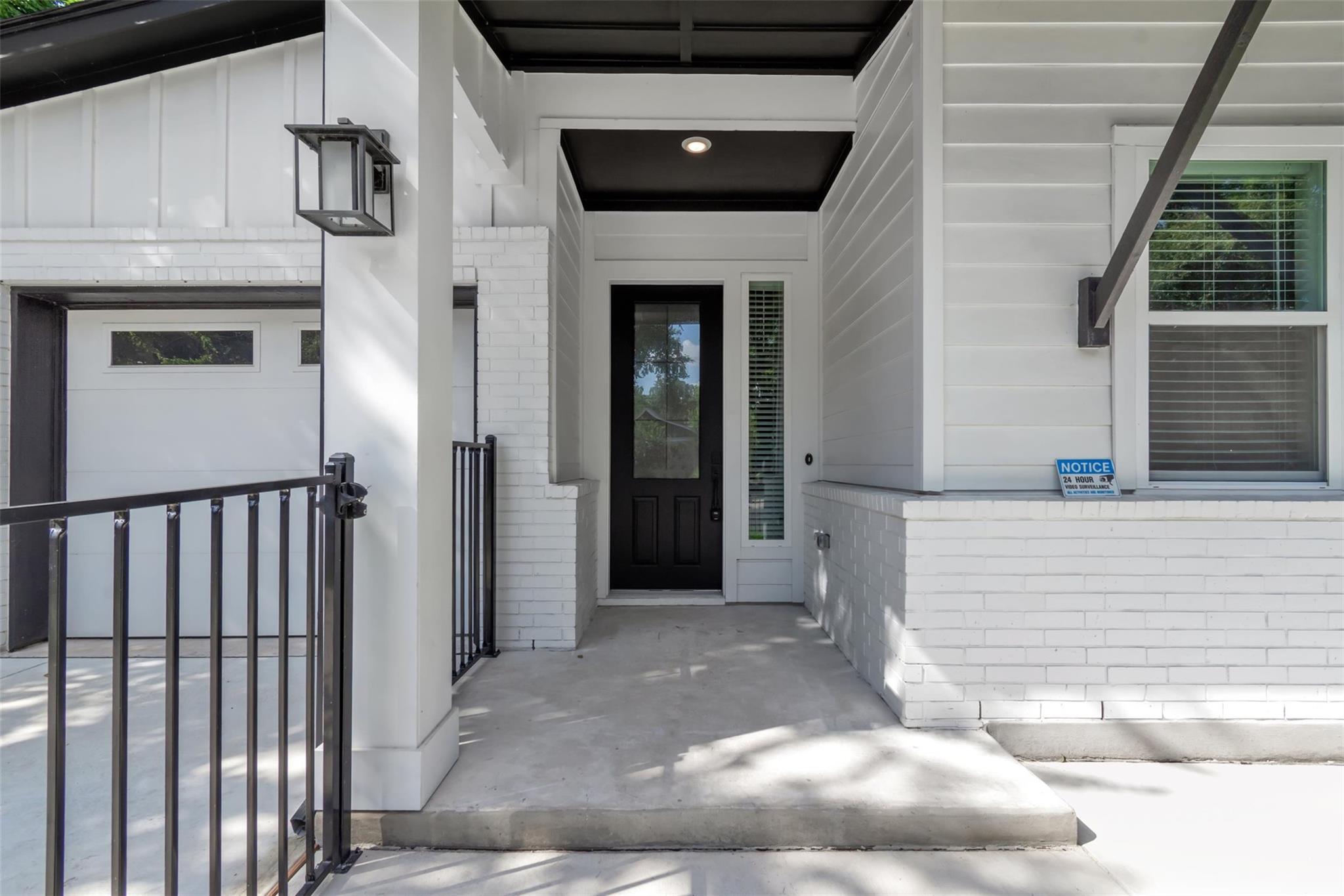 1808 Holly ST — photo 4