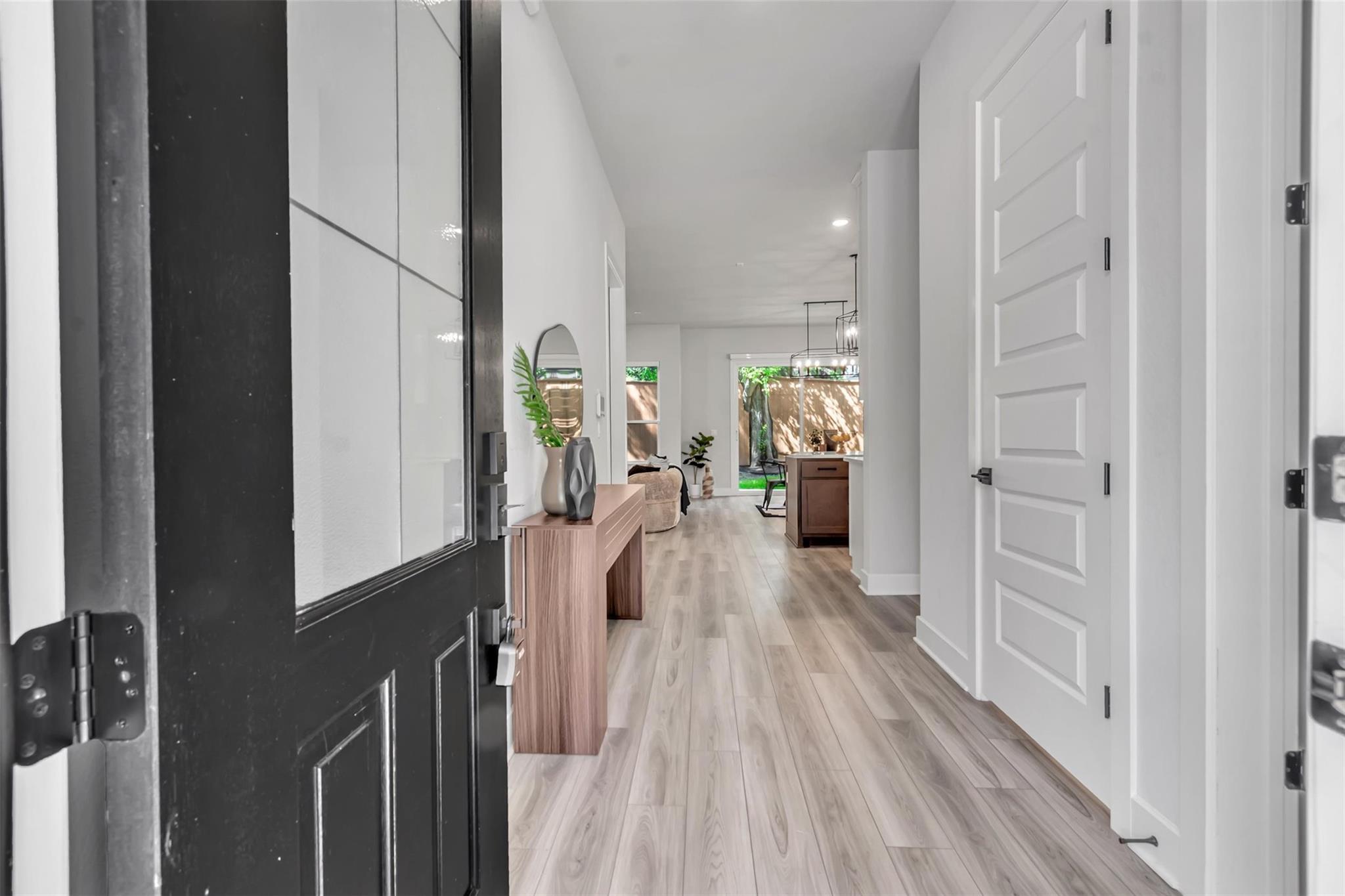 1808 Holly ST — photo 5