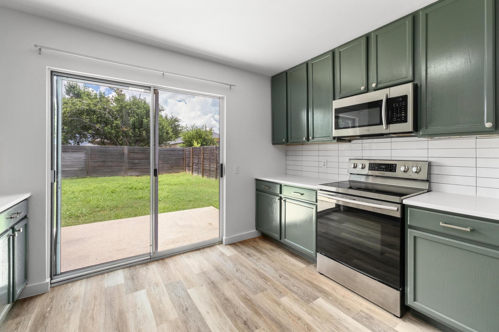 1428 Poppy Seed LN — photo 3