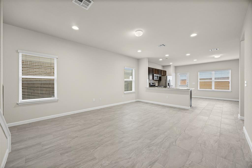 1121 La Conterra BLVD ##1 — photo 4