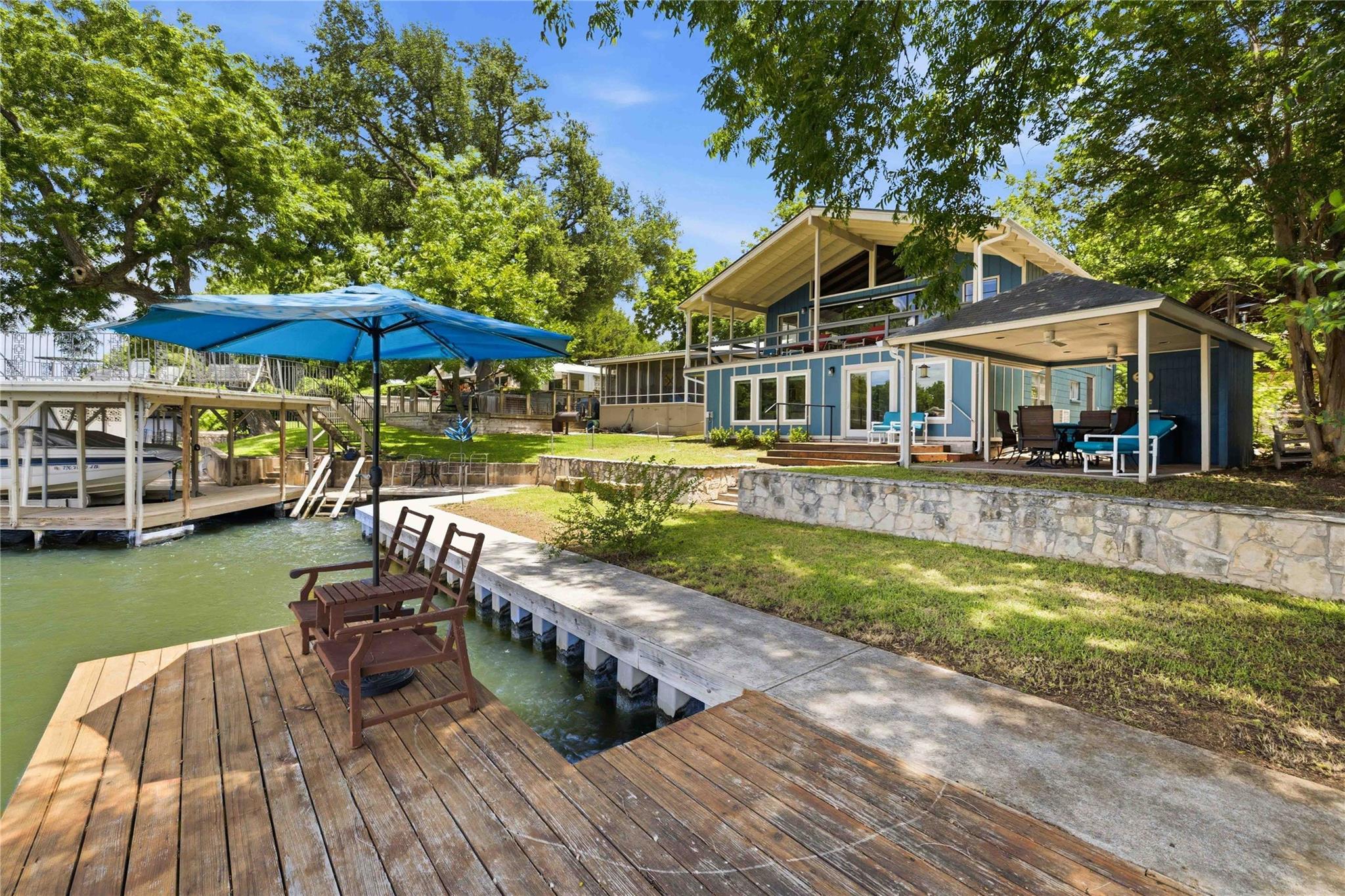 1308 Lakeside DR — photo 4