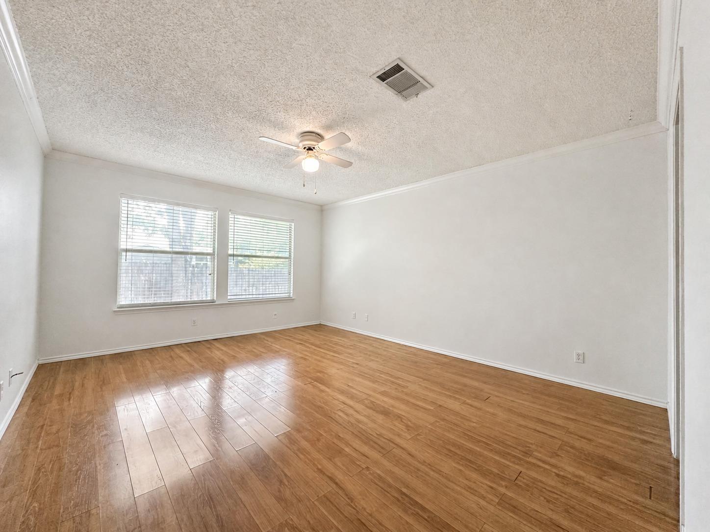 1903 Balsam WAY — photo 4