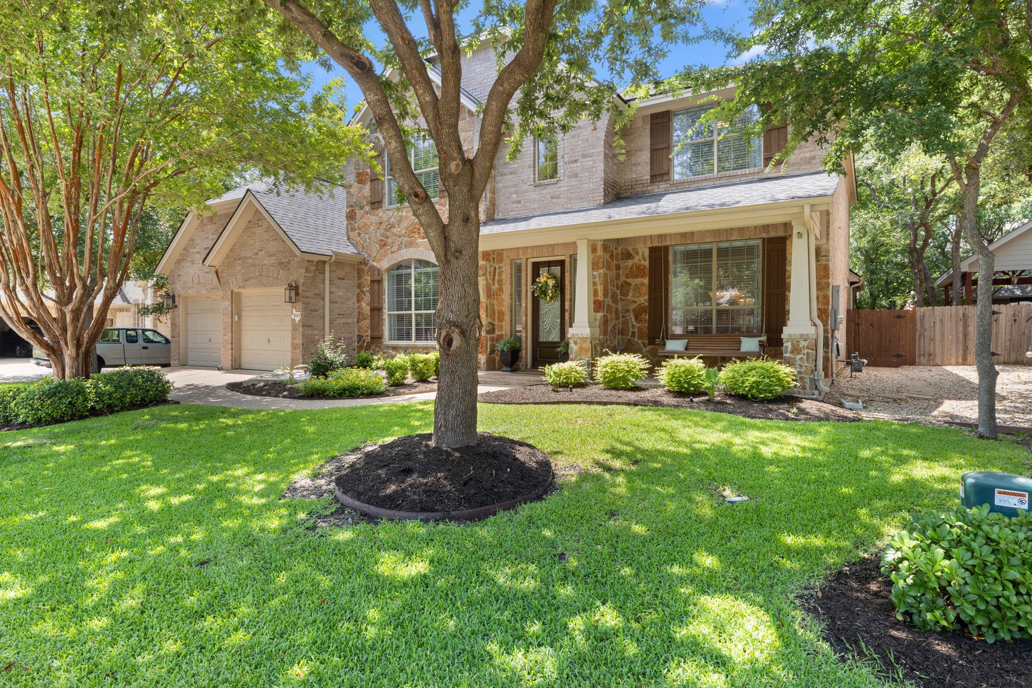 1124 Castle Path — photo 3